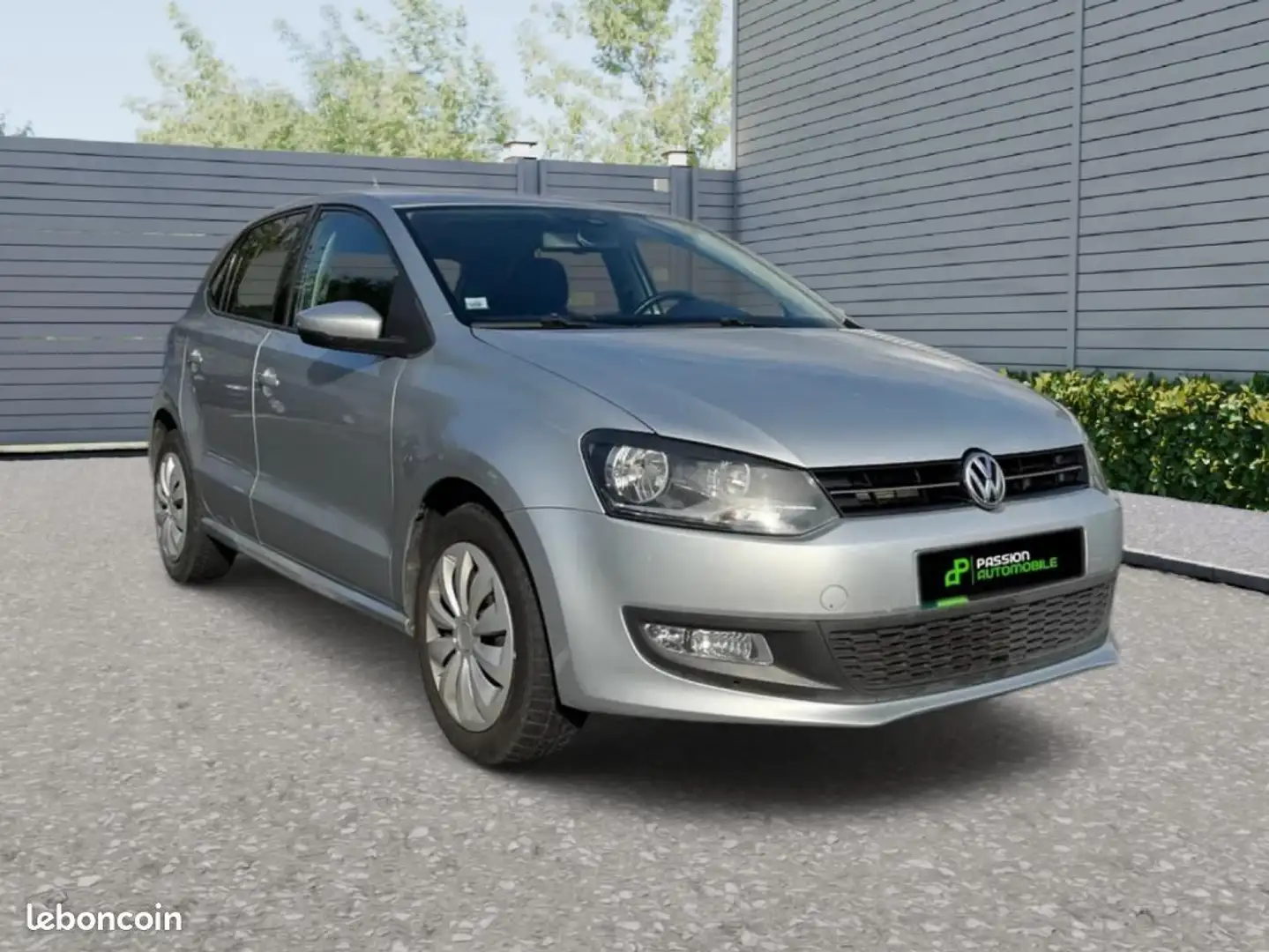 Volkswagen Polo V BlueMotion Gris - 2