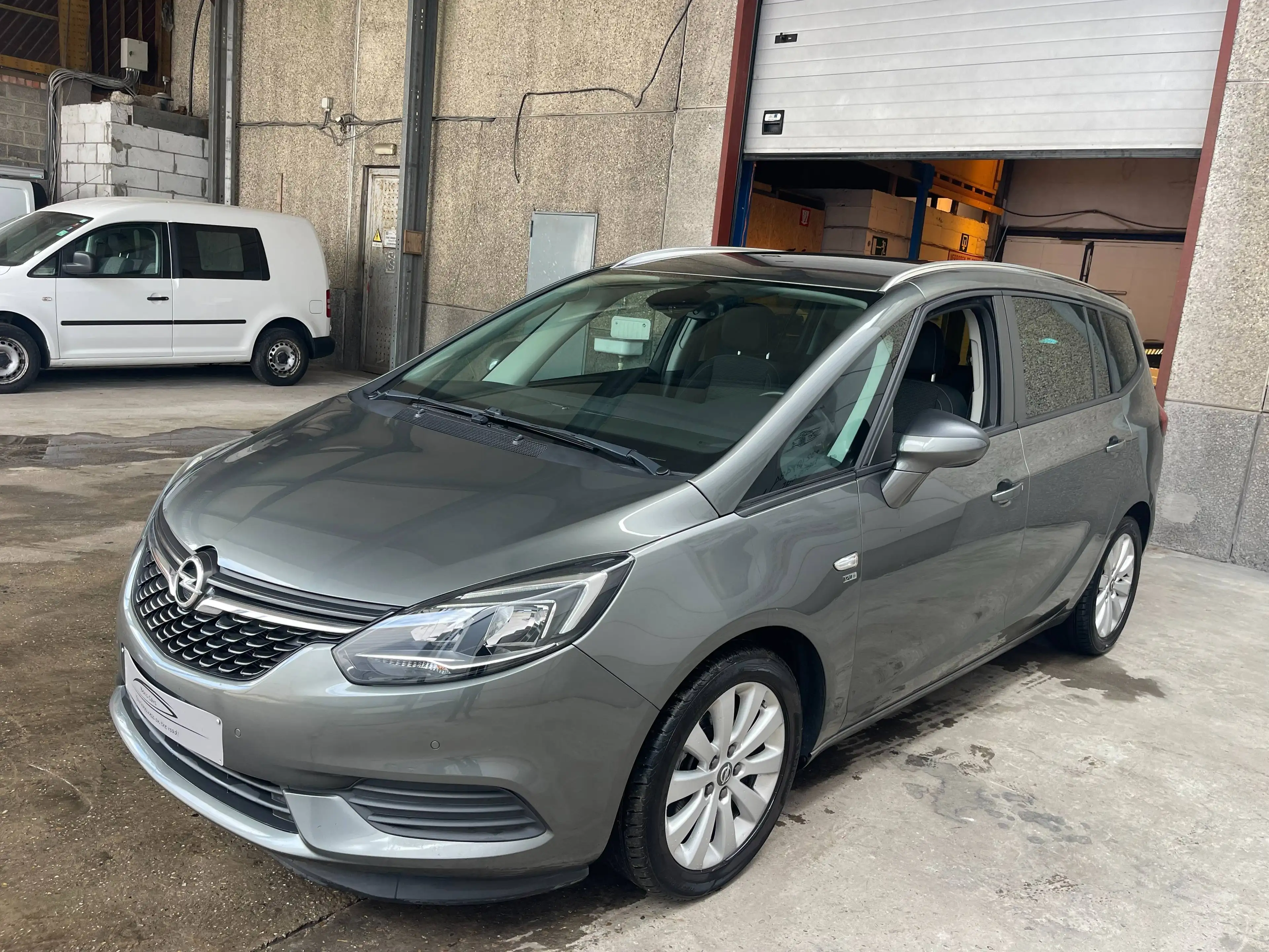 Opel Zafira Tourer 1.6 Turbo Gps/Camera *120 years edition * — photo 3