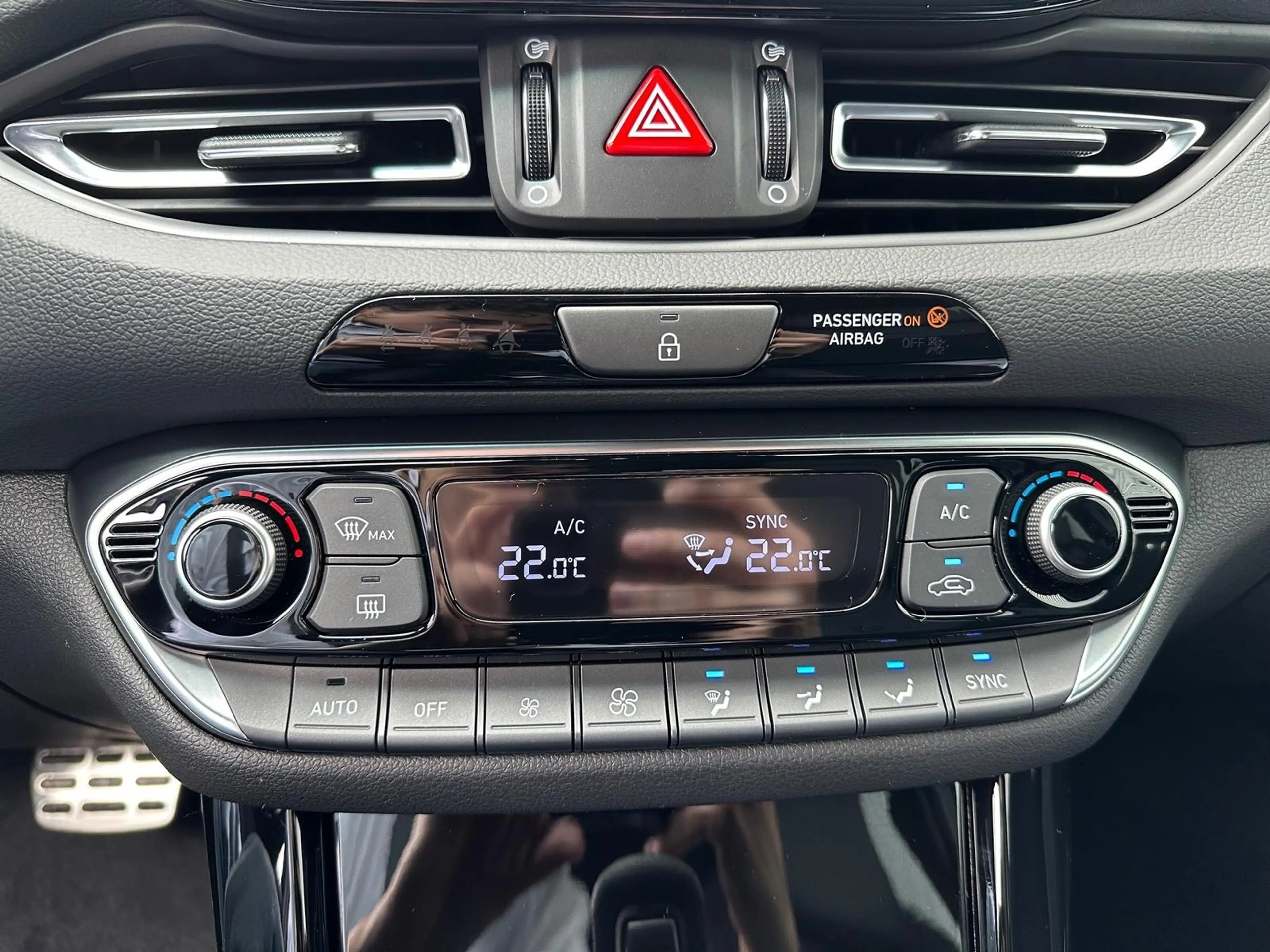 Hyundai i30 cw MJ26 1.6 TGDi 7DCT N LINE NAVI/LED/SHZ/KAMERA — photo 12
