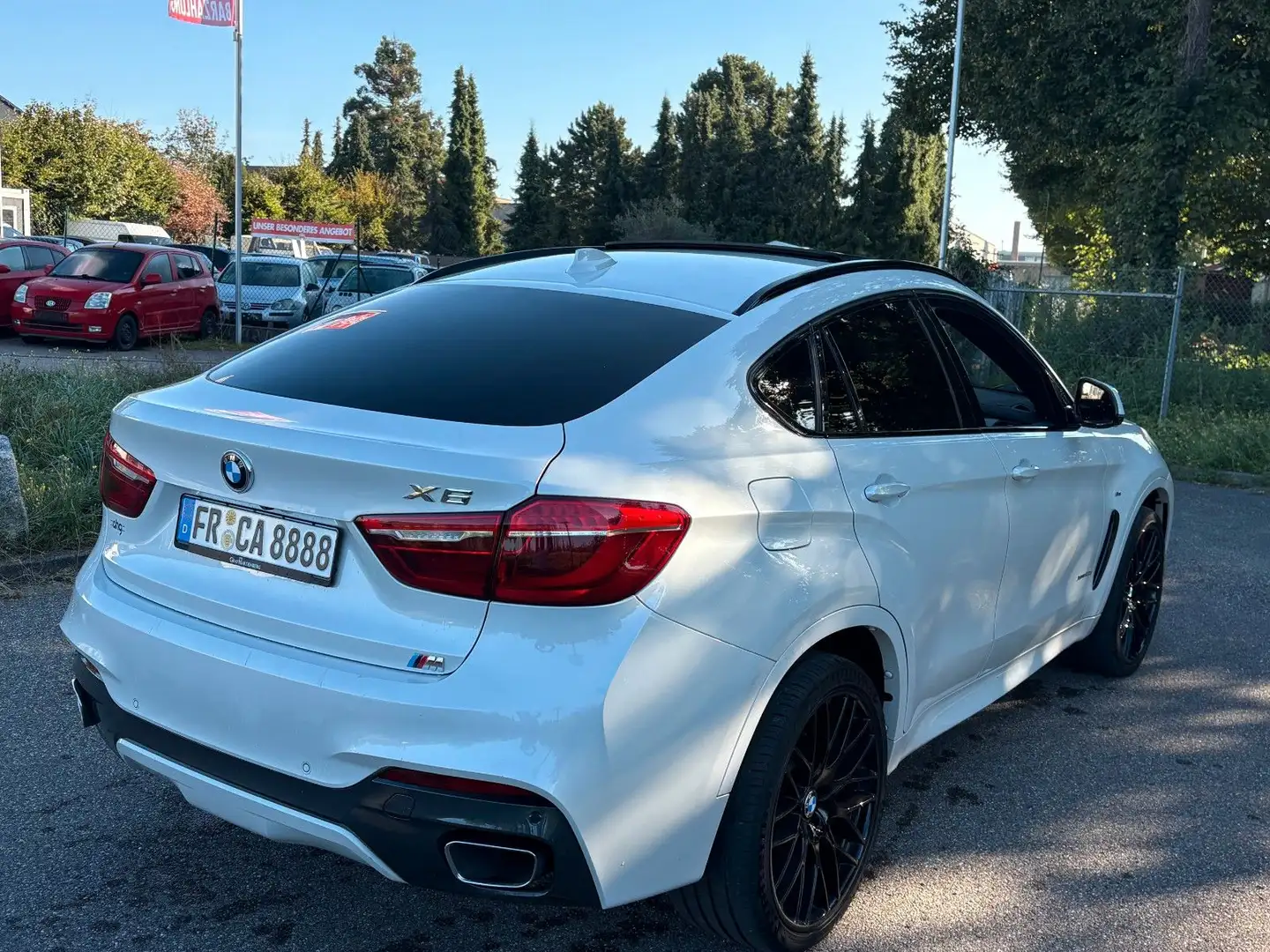 BMW X6 xDrive 30 d M Paket 22 ZOLL Glas Schiebedach Blanc - 2