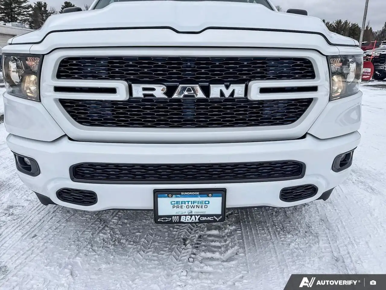 RAM 1500 снимка RAM 1500