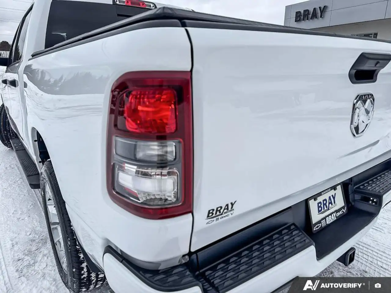 RAM 1500 снимка RAM 1500