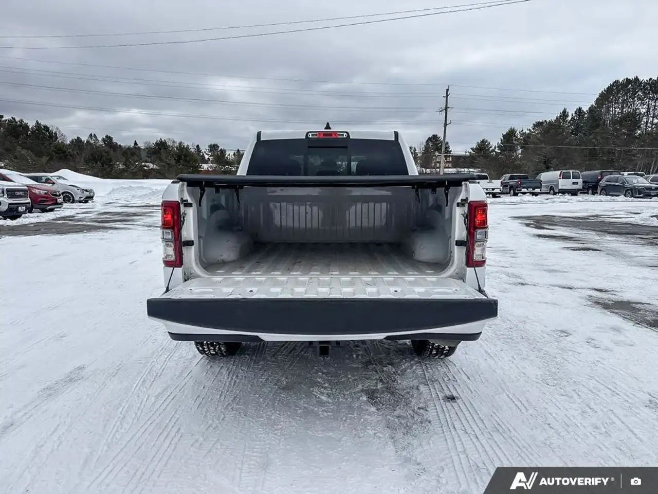 RAM 1500 снимка RAM 1500