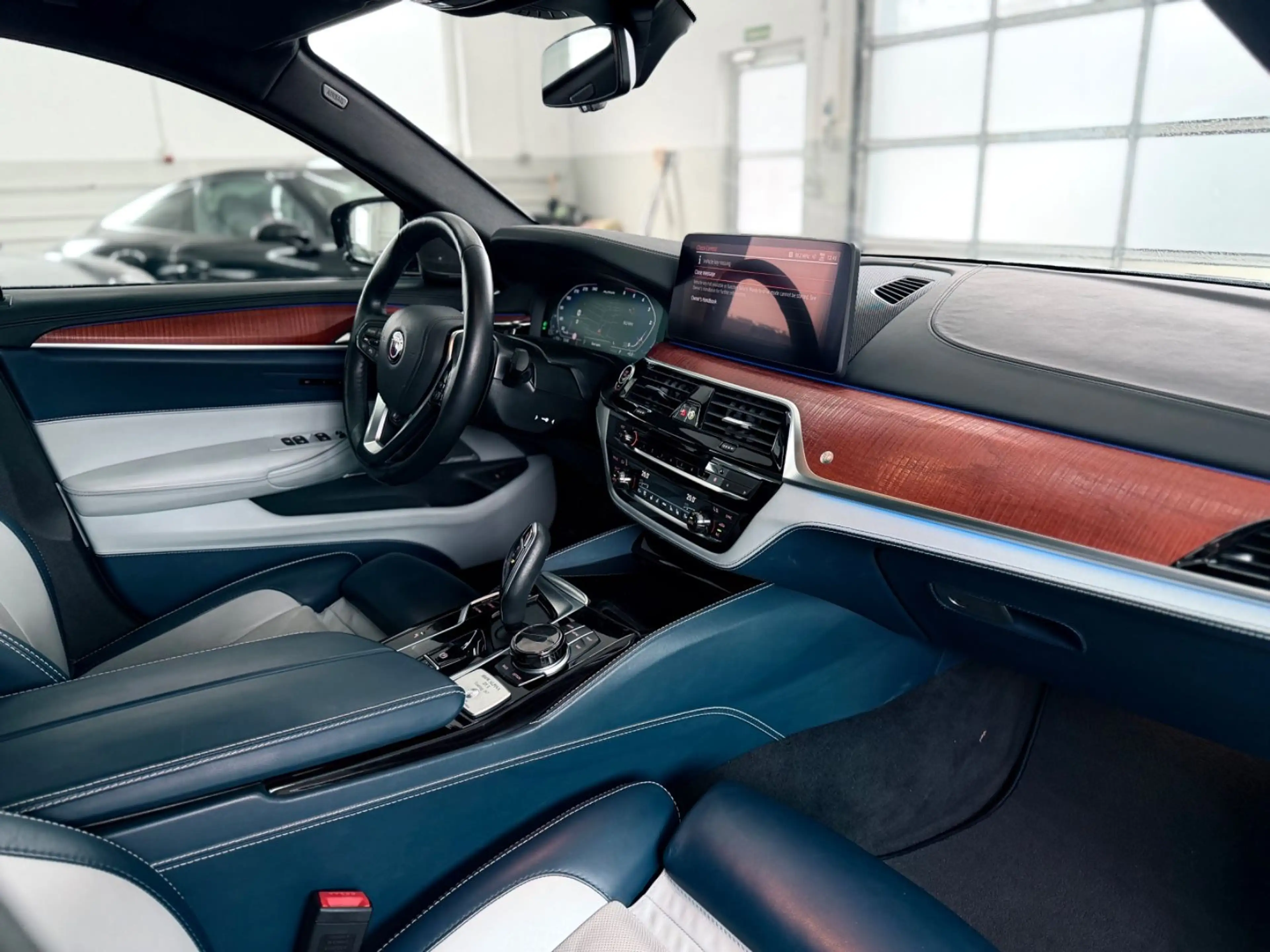 Alpina D5 3.0 Touring — photo 14