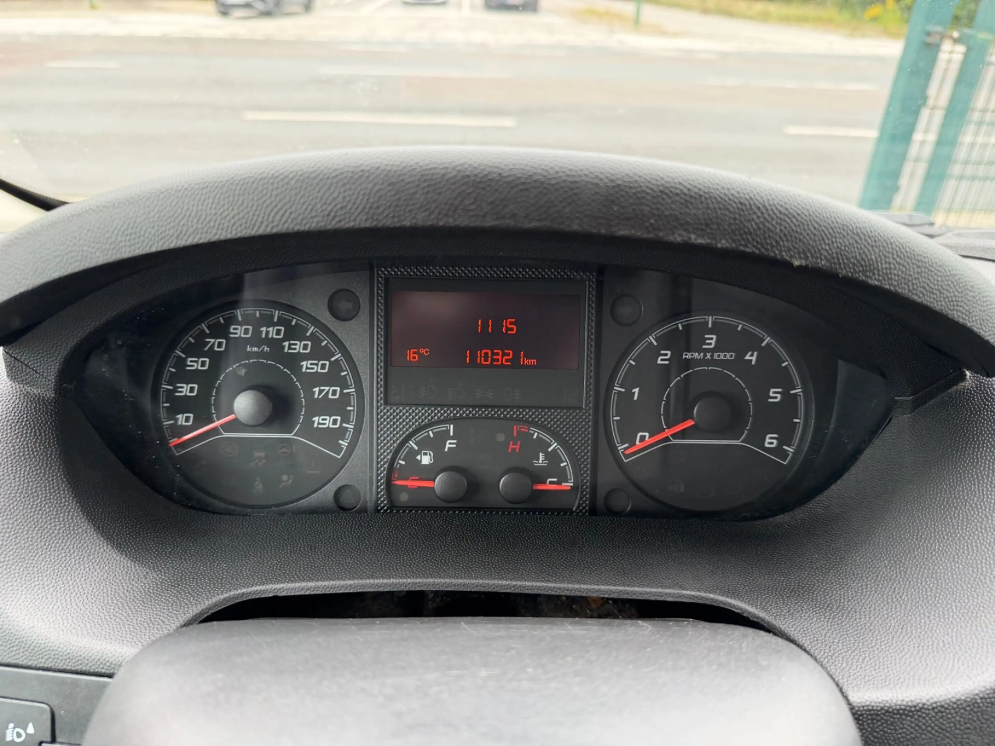 Peugeot Boxer Kasten 330 L1H1 Premium+KLIMA+NAVI+KAMERA+ — photo 15