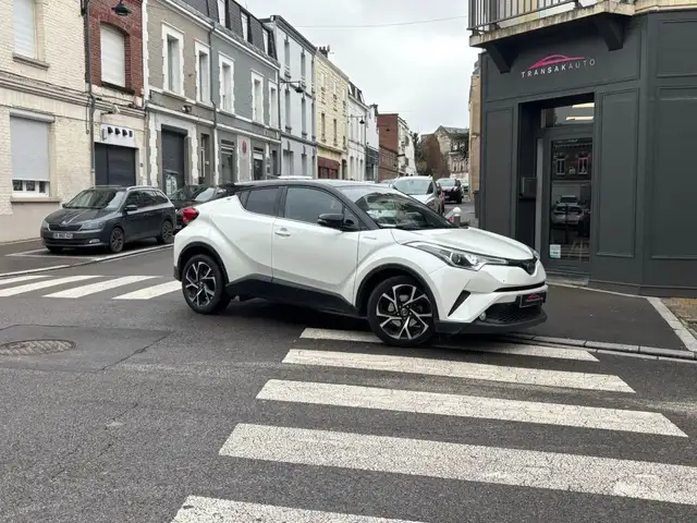 Toyota C-HR HYBRIDE PRO RC18 Pro 122h Design / CAMERA DE RECUL