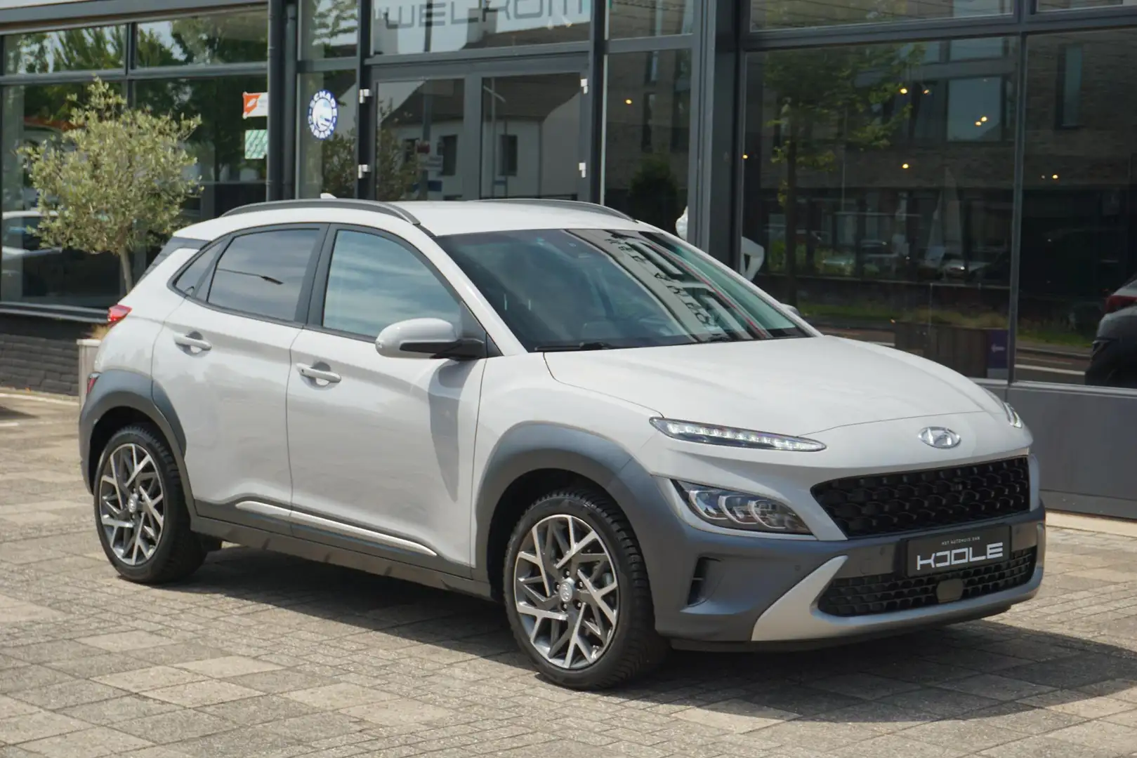 Hyundai KONA 1.6 GDI HEV Premium Gris - 1