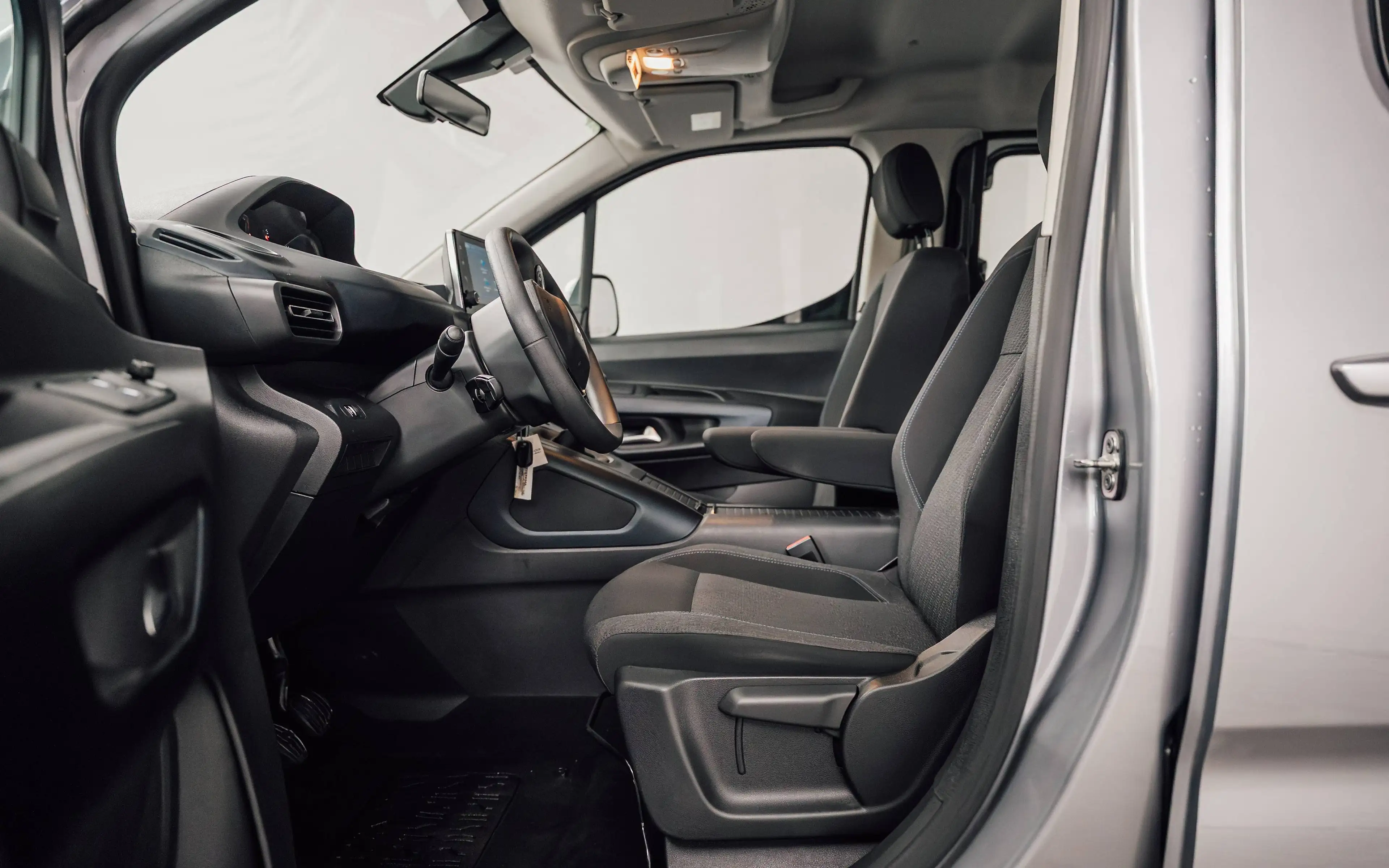 Peugeot Rifter Rifter 1.5 BlueHDi Allure — photo 10