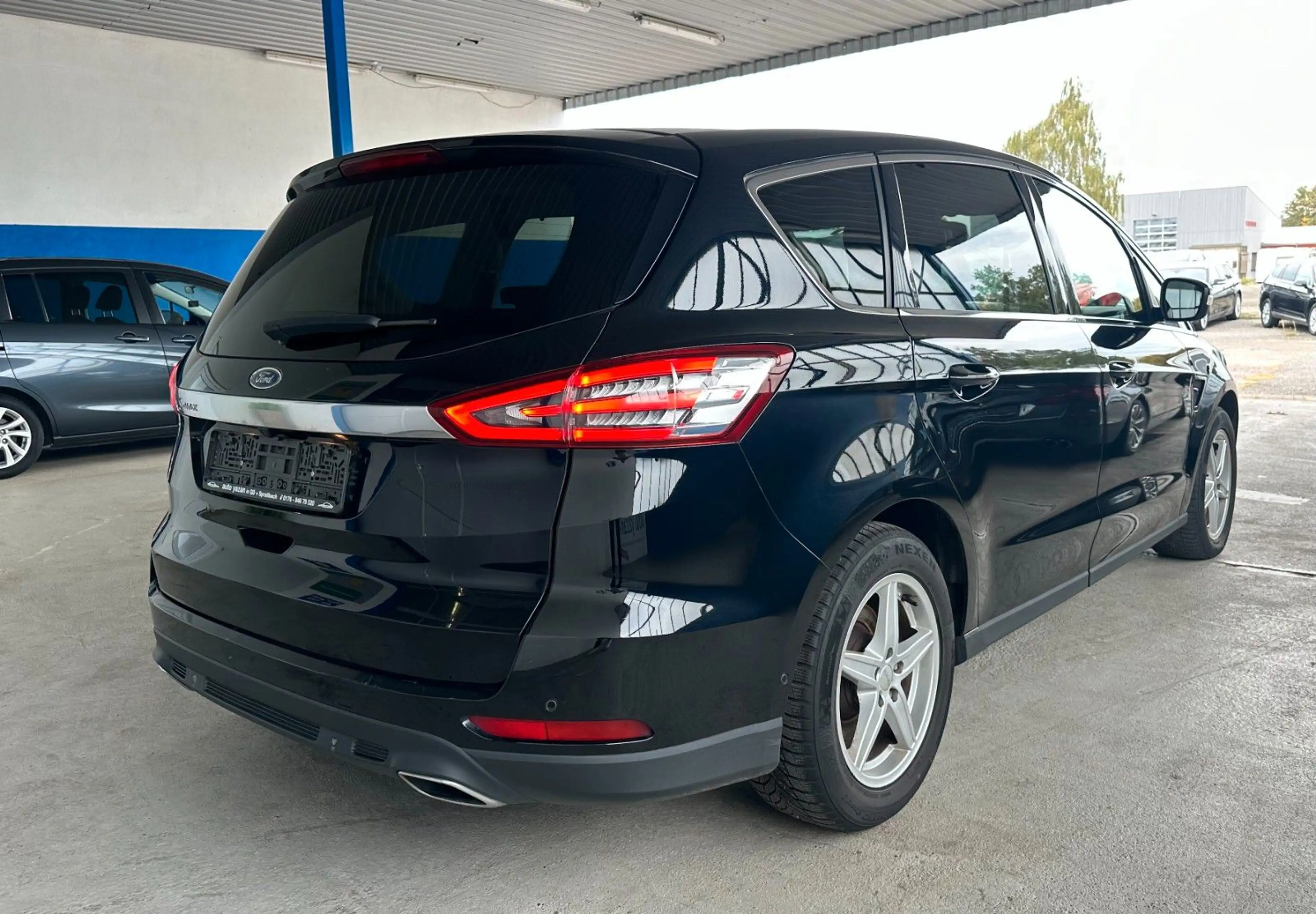 Ford S-Max S-MAX Titanium / Massage / AHK / Kamera — photo 6