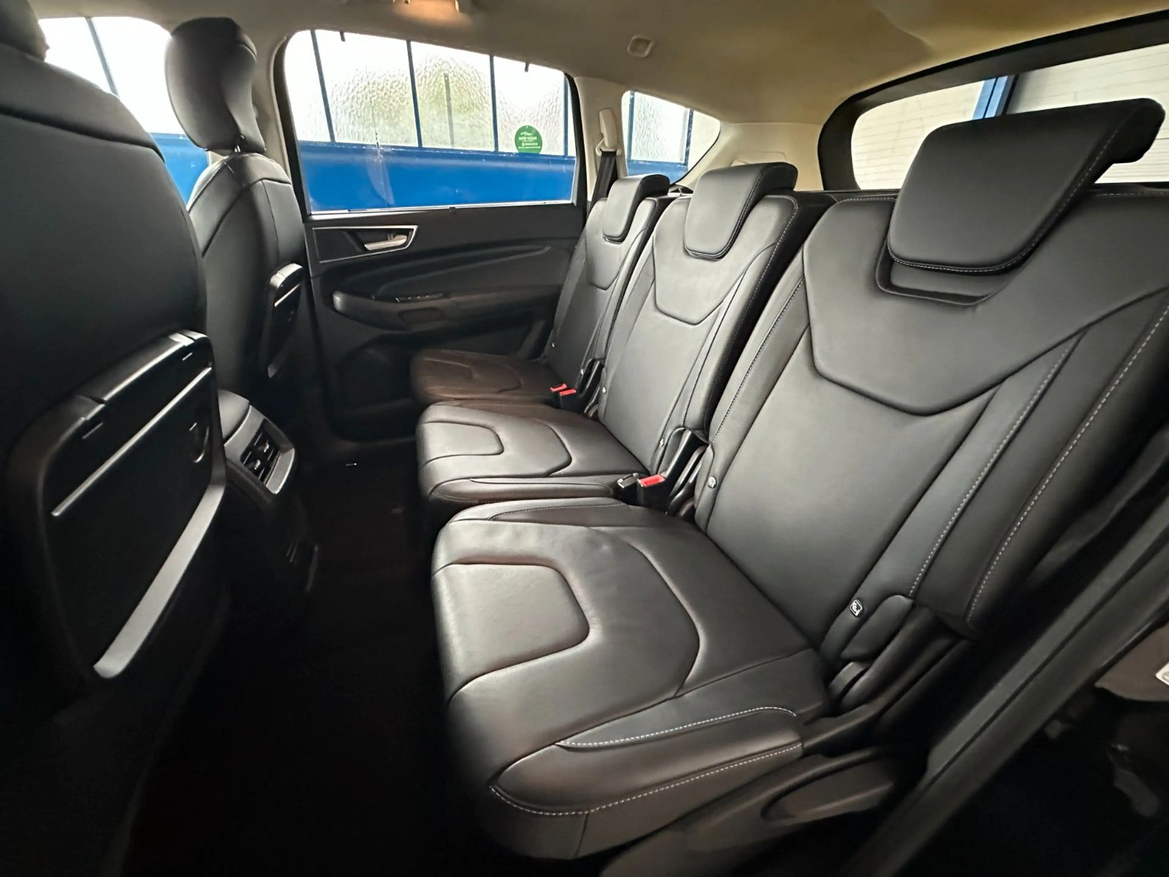 Ford S-Max S-MAX Titanium / Massage / AHK / Kamera — photo 13