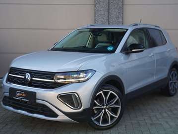 DSG Style * IQ MATRIX LIGHT/ CAMERA / ZETELVERWARMING / ADAPTIVE CRUISE / 18" VELGEN *