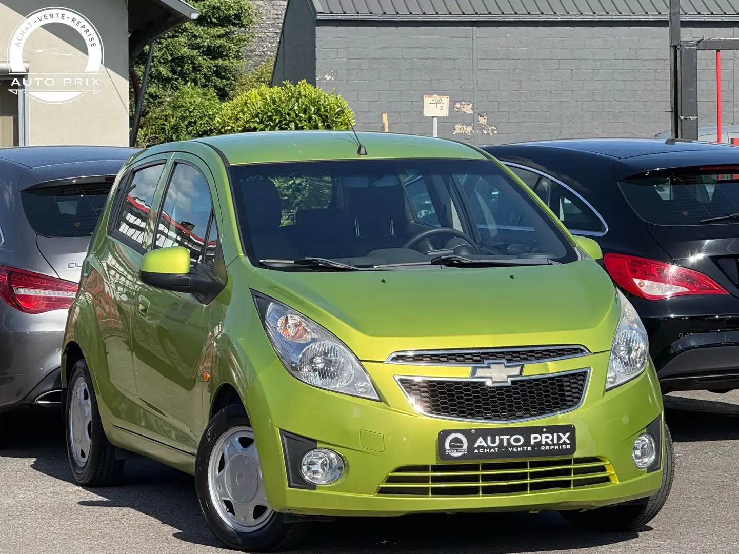 Chevrolet Spark 1.0i LS+ Clim PDC Faible Km Euro 5 Groen - 2