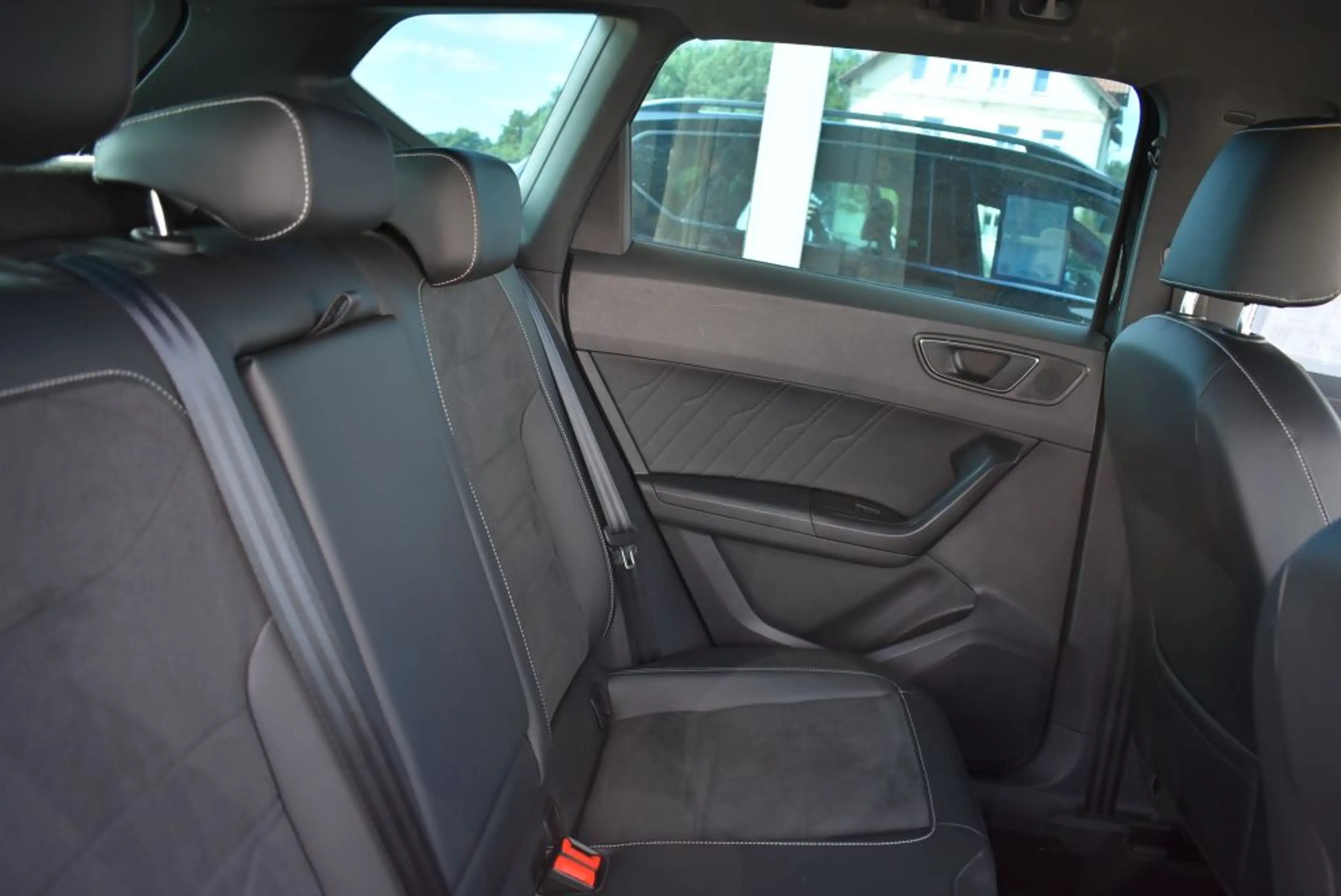 SEAT Ateca 2.0 TDI Xperience DSG-Autom. m. Tiptron. LED-Schei — photo 6