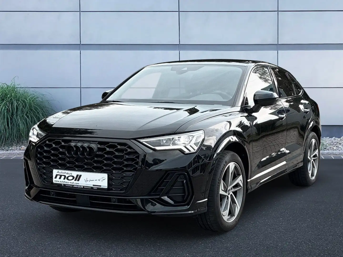 Audi Q3 TFSI S-Line AHK Noir - 1