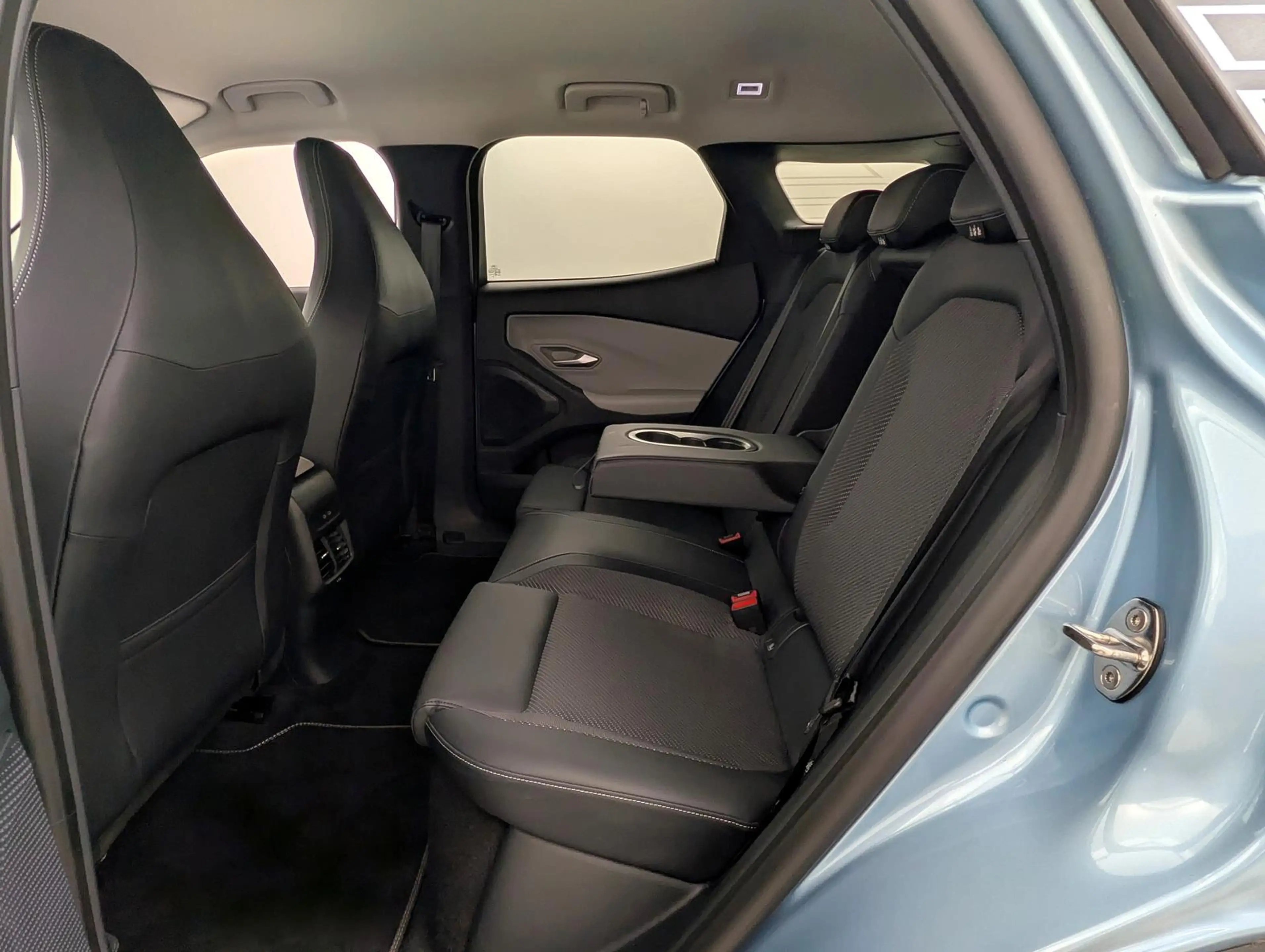 Ford Explorer RWD 150kw ACC+Massage+SHZ+LenkHZ+AHK — photo 15
