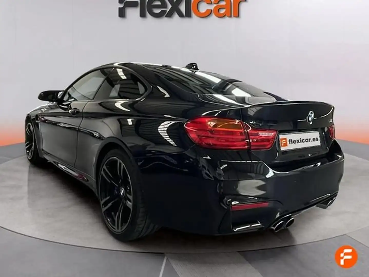 BMW M4 Negro - 2