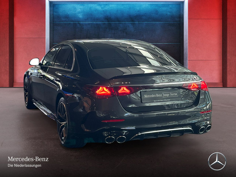 Mercedes-Benz E 53 AMG 4M Hybrid Fahrass WideScreen 360° Distr. — photo 3