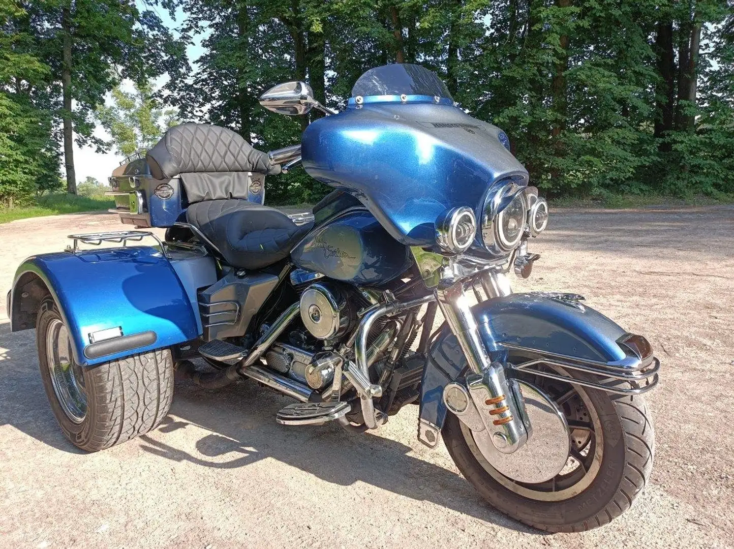 Harley-Davidson Trike Harley-Davidson Trike Blue - 1