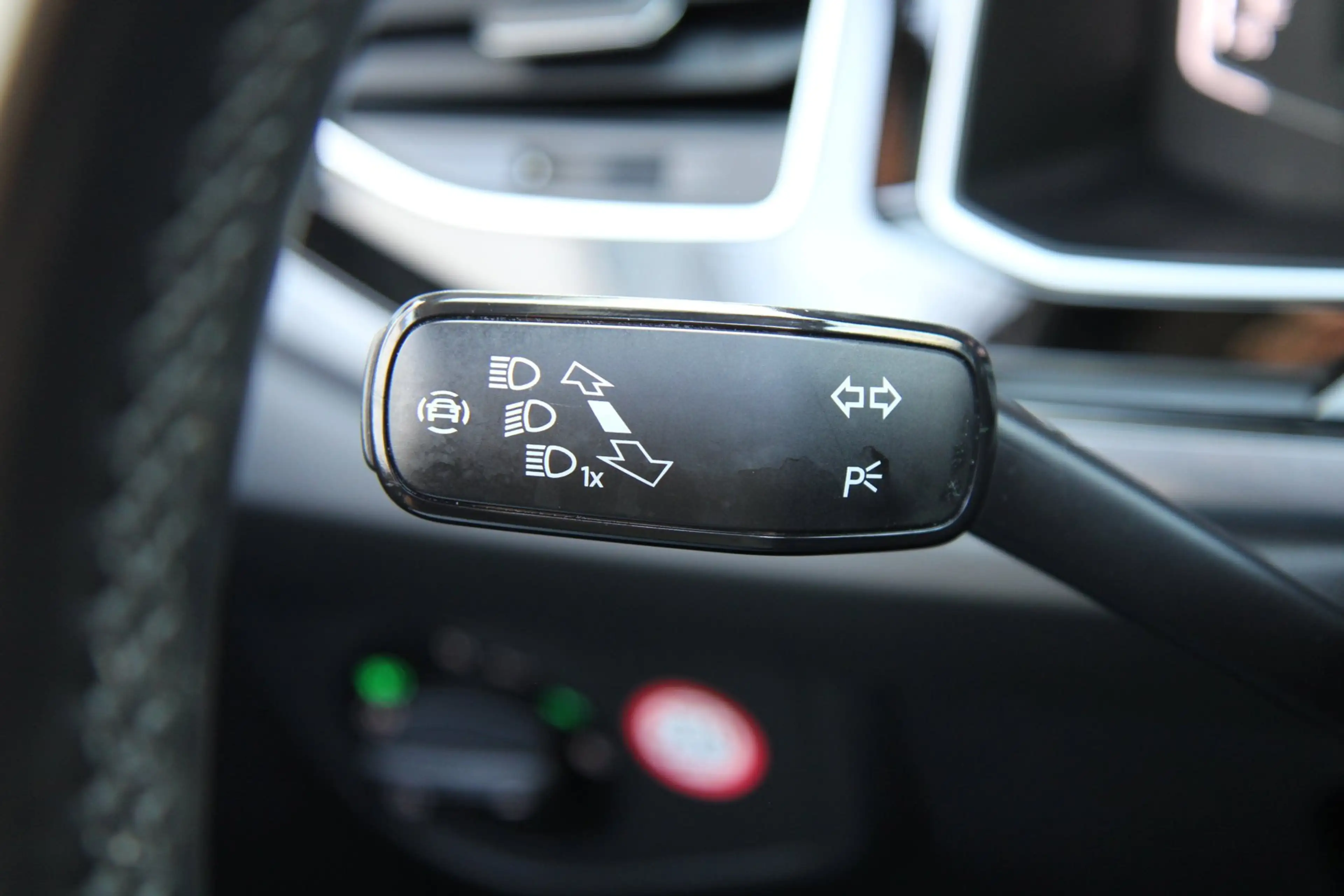 Volkswagen Taigo 1.5 TSI Style DSG Pano Virtual Trekhaak !! — photo 21