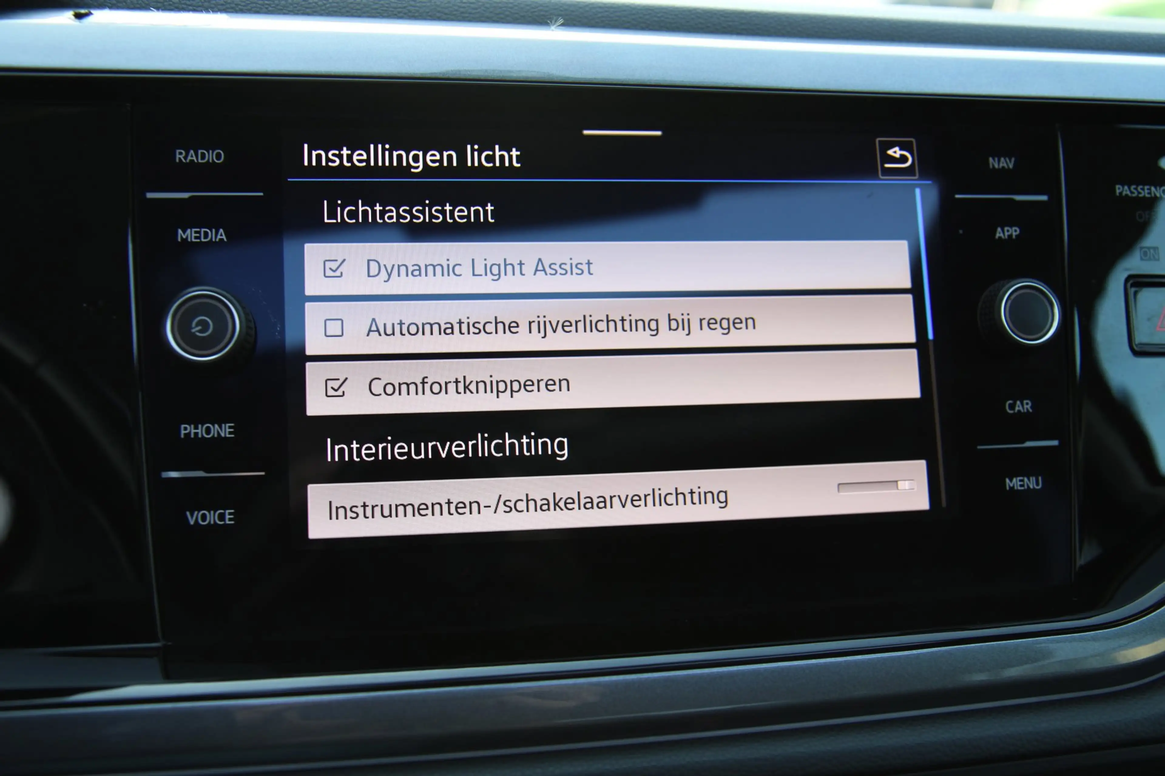 Volkswagen Taigo 1.5 TSI Style DSG Pano Virtual Trekhaak !! — photo 28