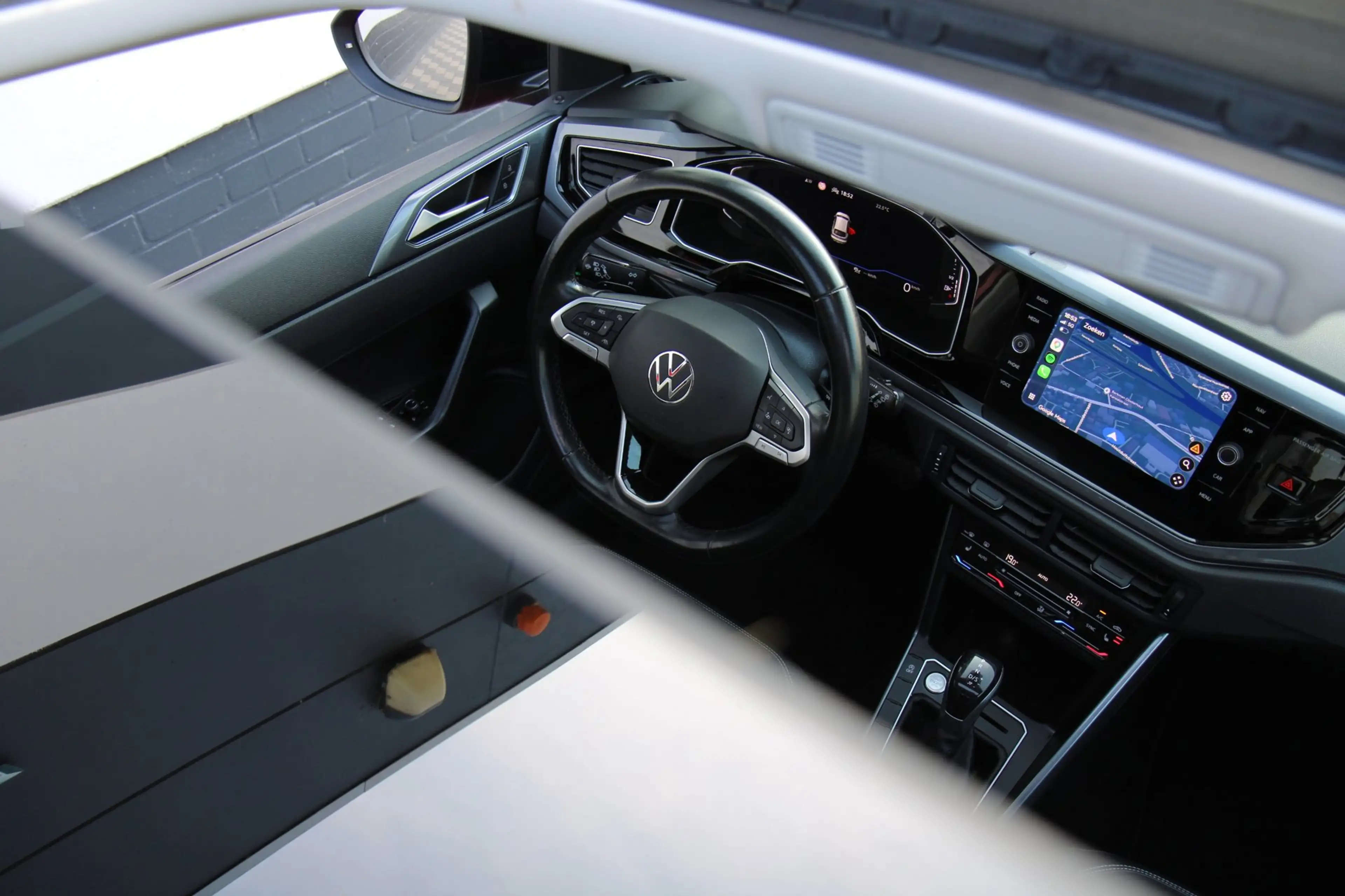 Volkswagen Taigo 1.5 TSI Style DSG Pano Virtual Trekhaak !! — photo 16
