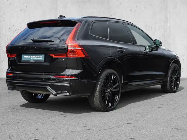 Volvo XC60 view 4