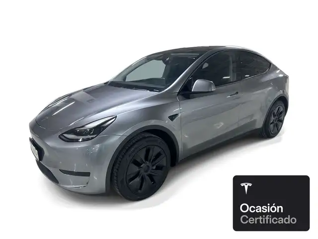 Tesla Model Y Long Range RWD