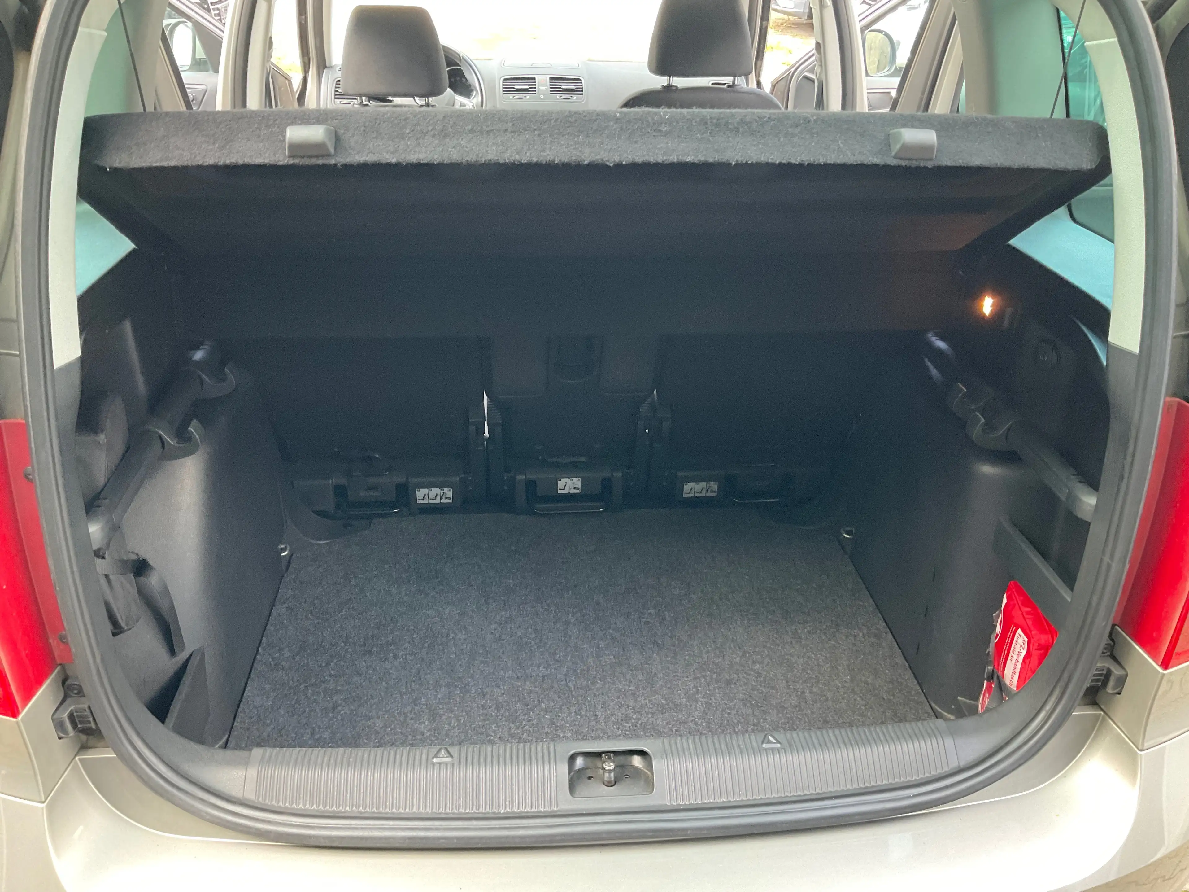 Skoda Yeti Yeti, 2.0 TDI, NAVI, PDC, ALU, — photo 14