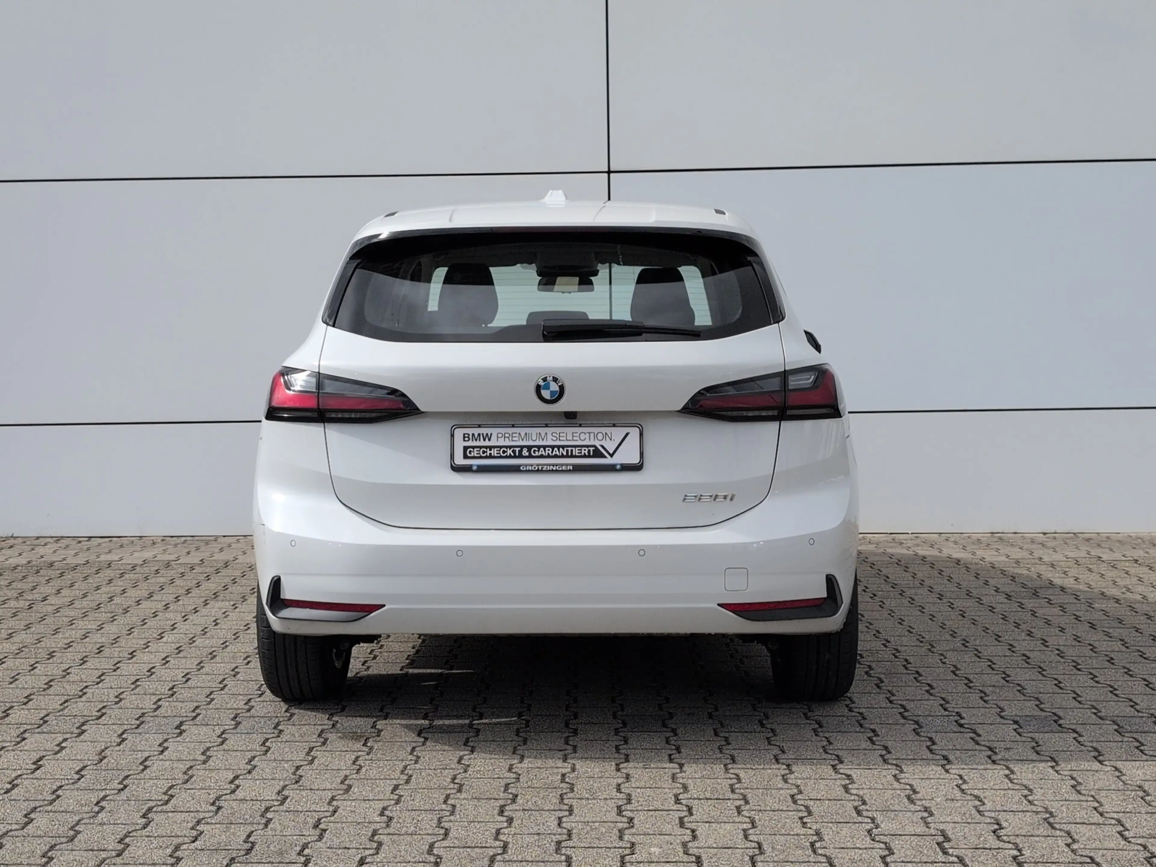BMW 220 i Active Tourer Leasing 280€ ohne Anzahlung — photo 5