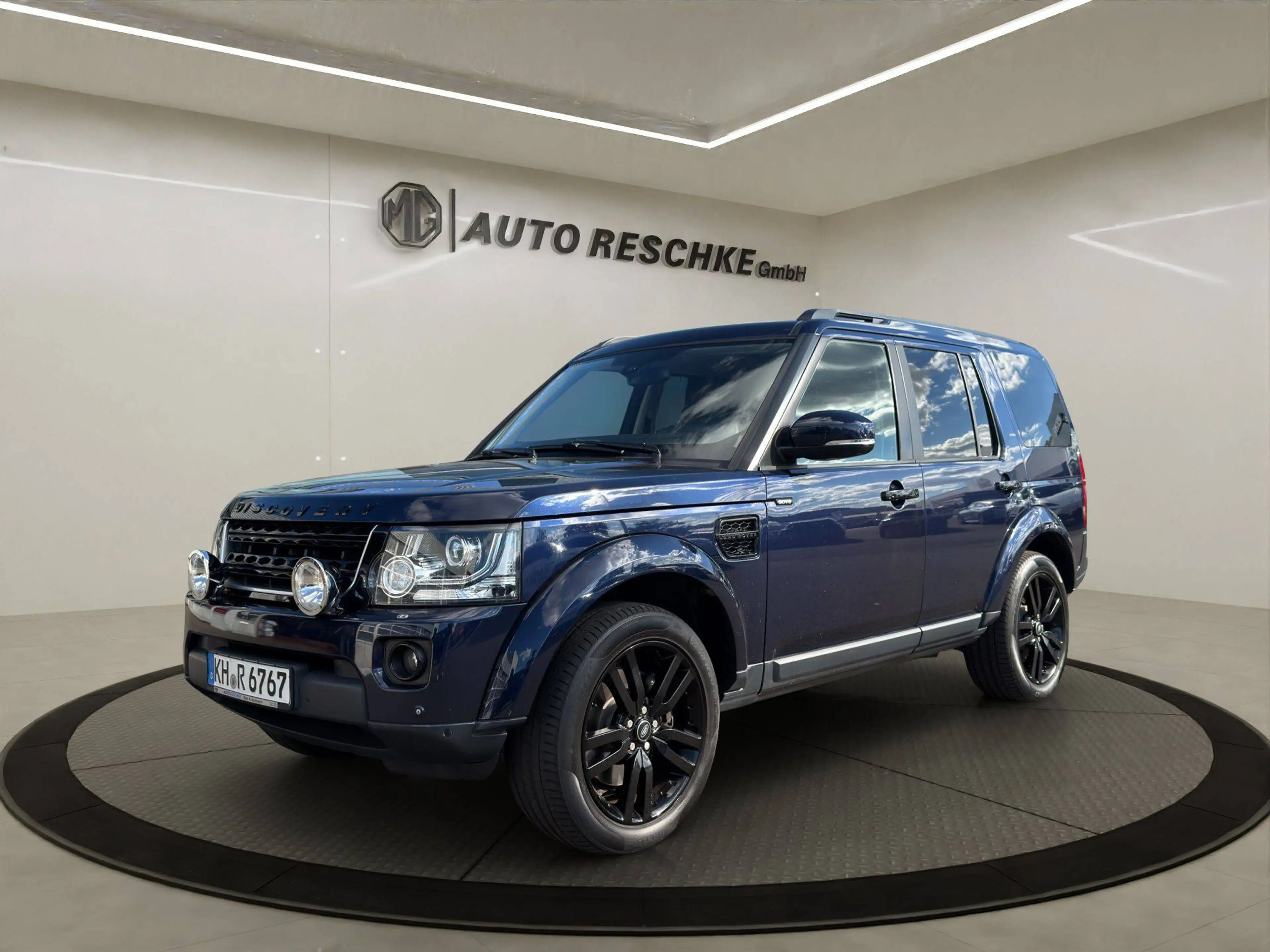 Land Rover Discovery SDV6 SE / Austauschmotor / AHK / ACC / Standheizung