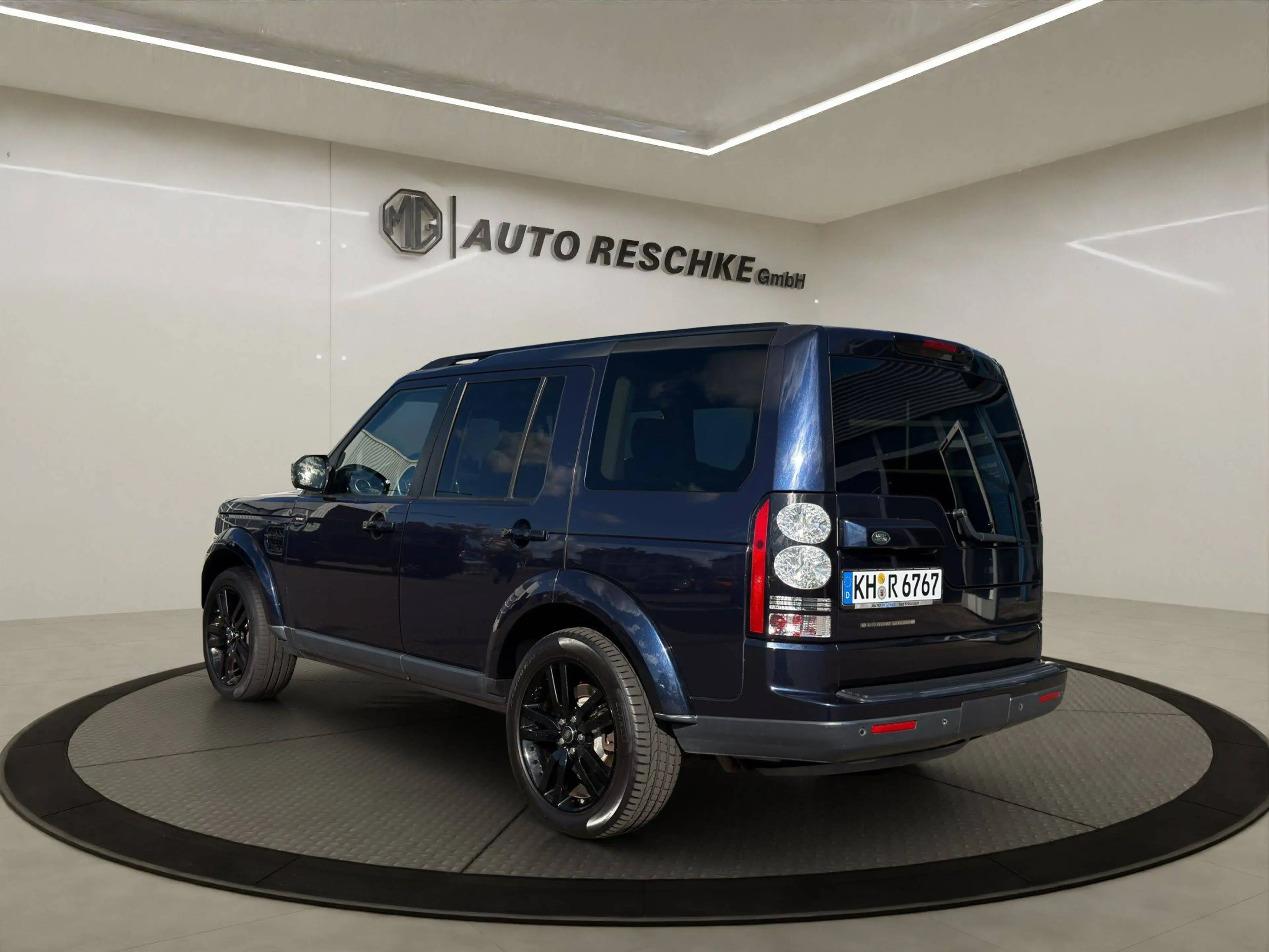 Land Rover Discovery SDV6 SE / Austauschmotor / AHK / ACC / Standheizung — photo 3