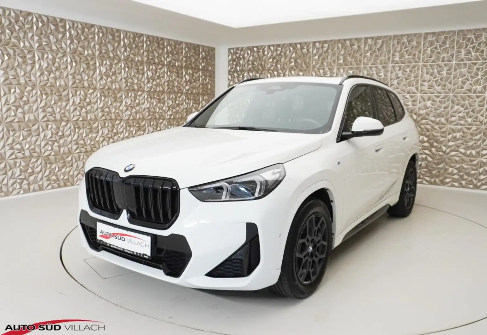 BMW X1 M sDrive 18i U11 B38 Weiß - 2