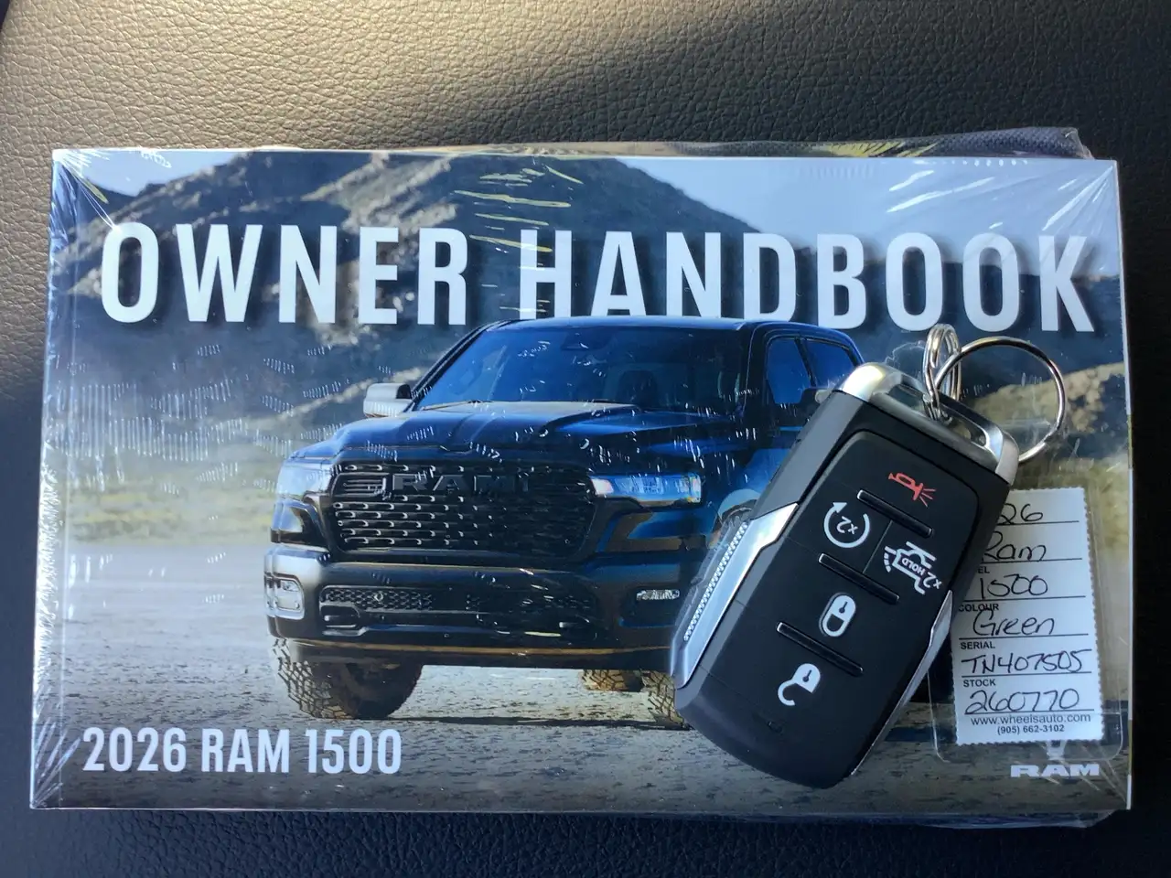 RAM 1500 снимка RAM 1500