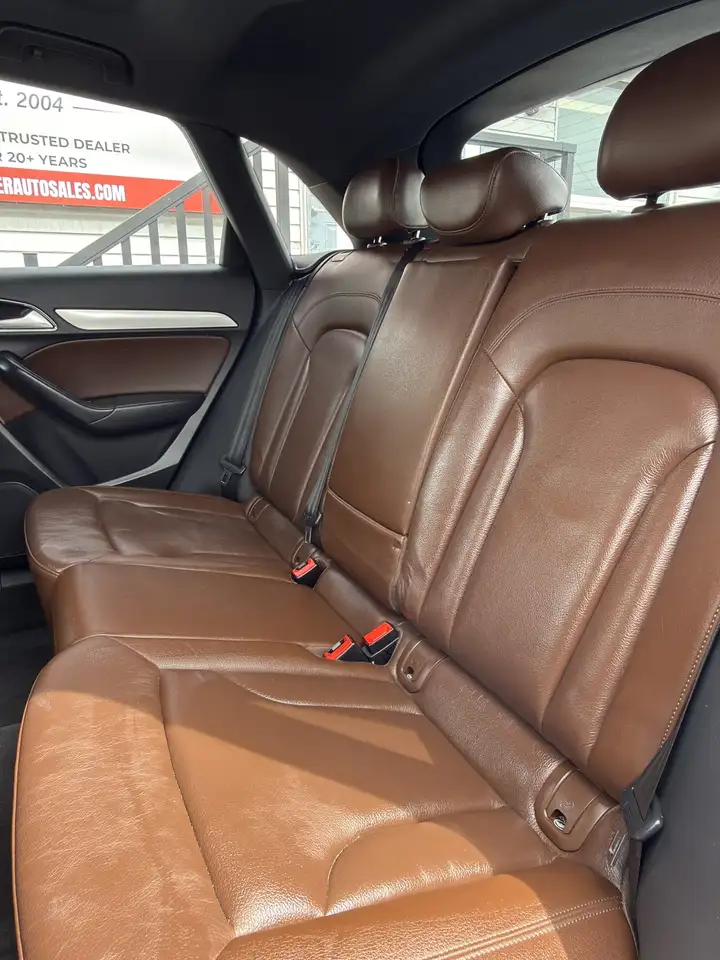 Audi Q3 fotografie Audi Q3
