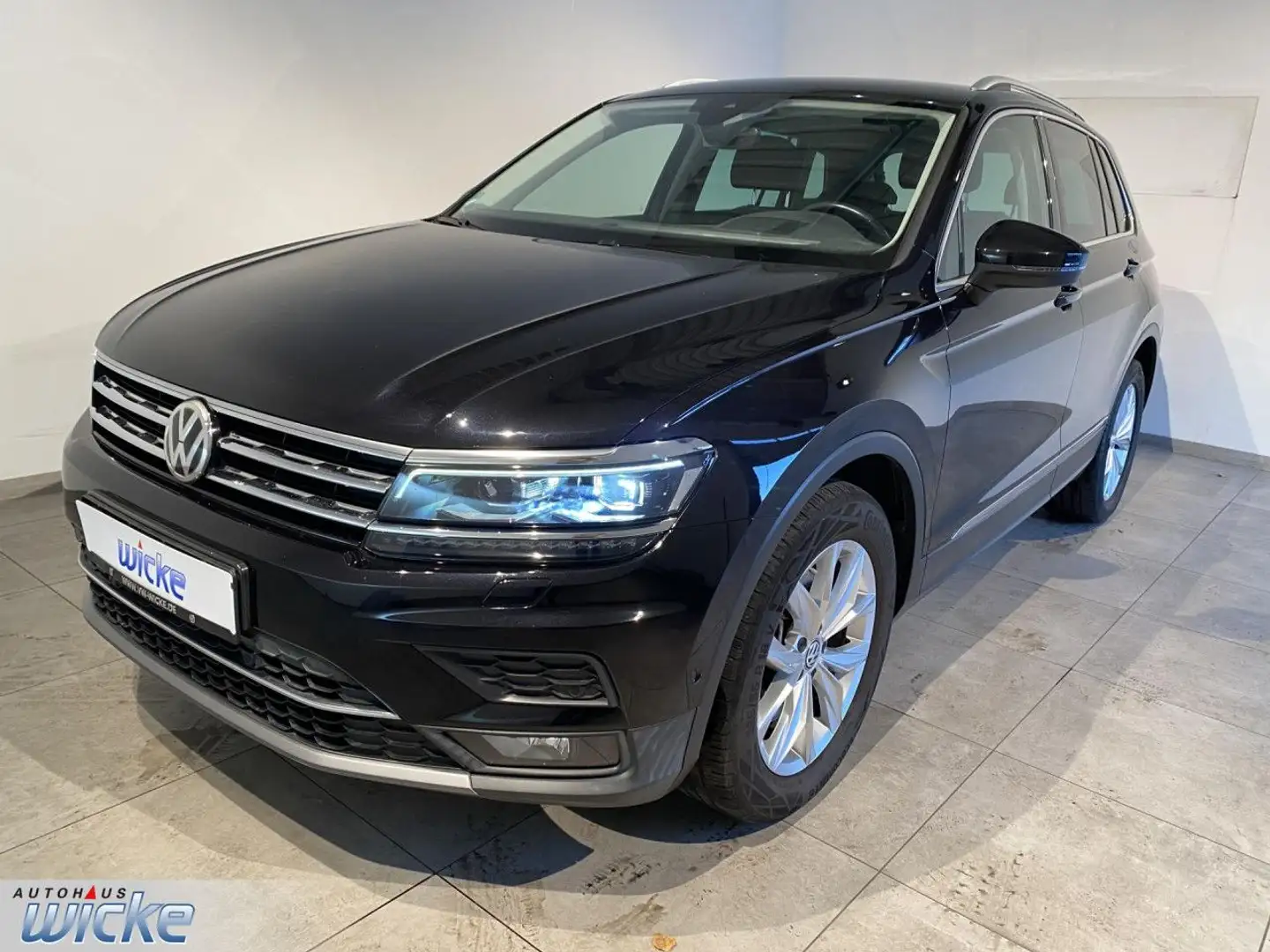 Volkswagen Tiguan 2.0 TSI DSG 4Motion Highline NAVI KLIMA LED Schwarz - 2