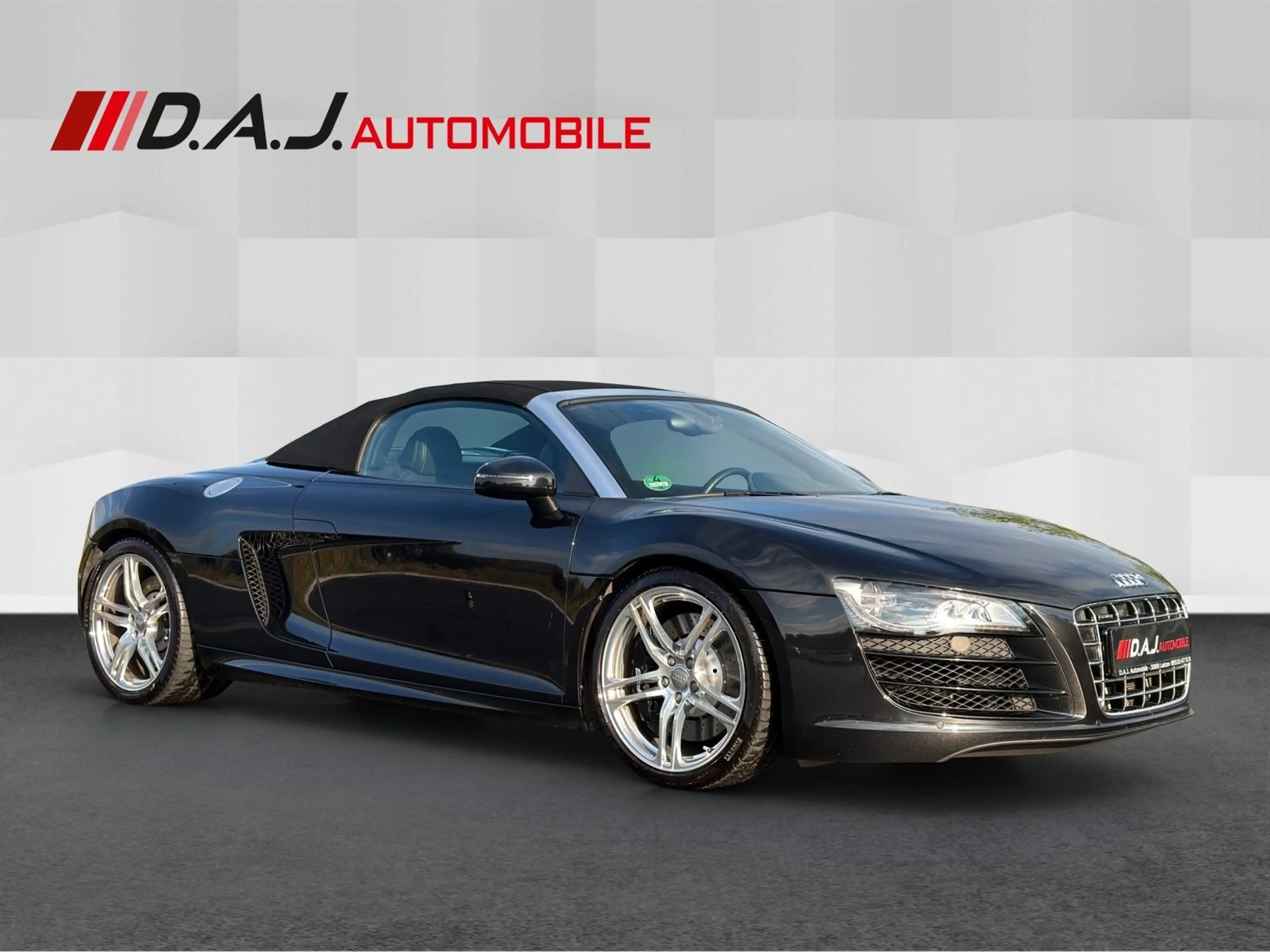 Audi R8 Spyder 5.2 FSI R tronic quattro exclusive — photo 7