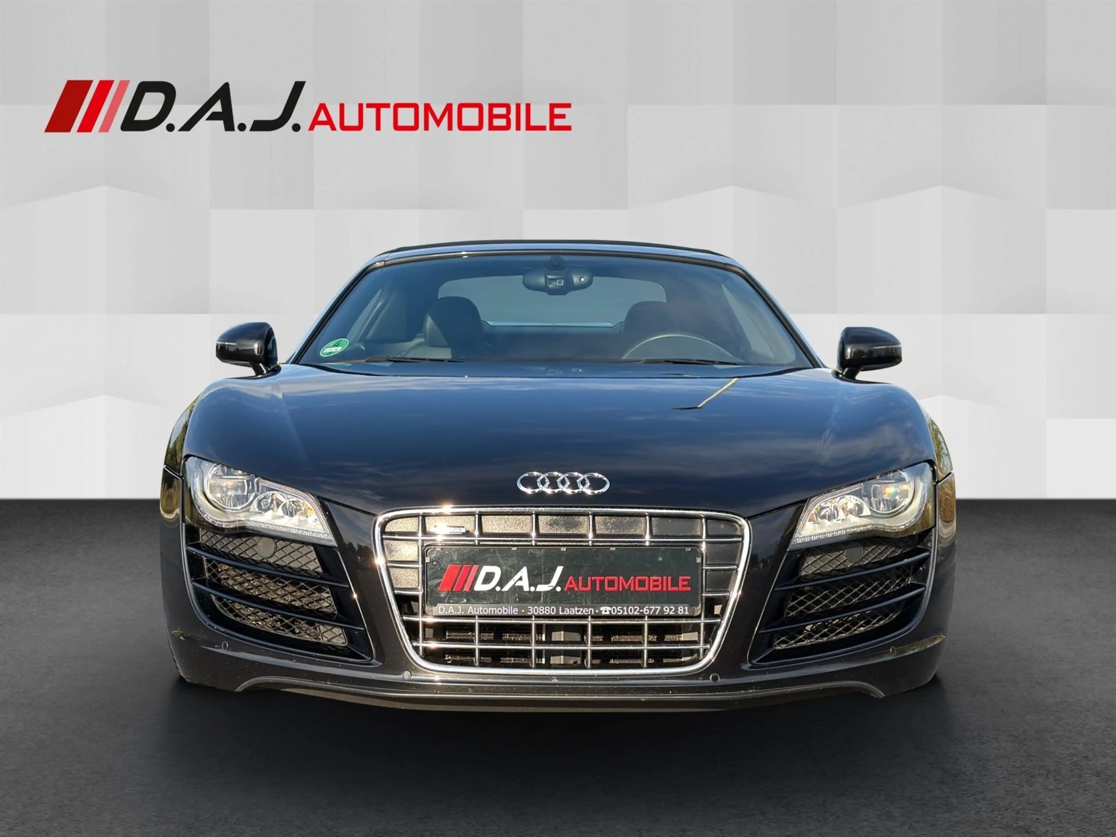 Audi R8 Spyder 5.2 FSI R tronic quattro exclusive — photo 8