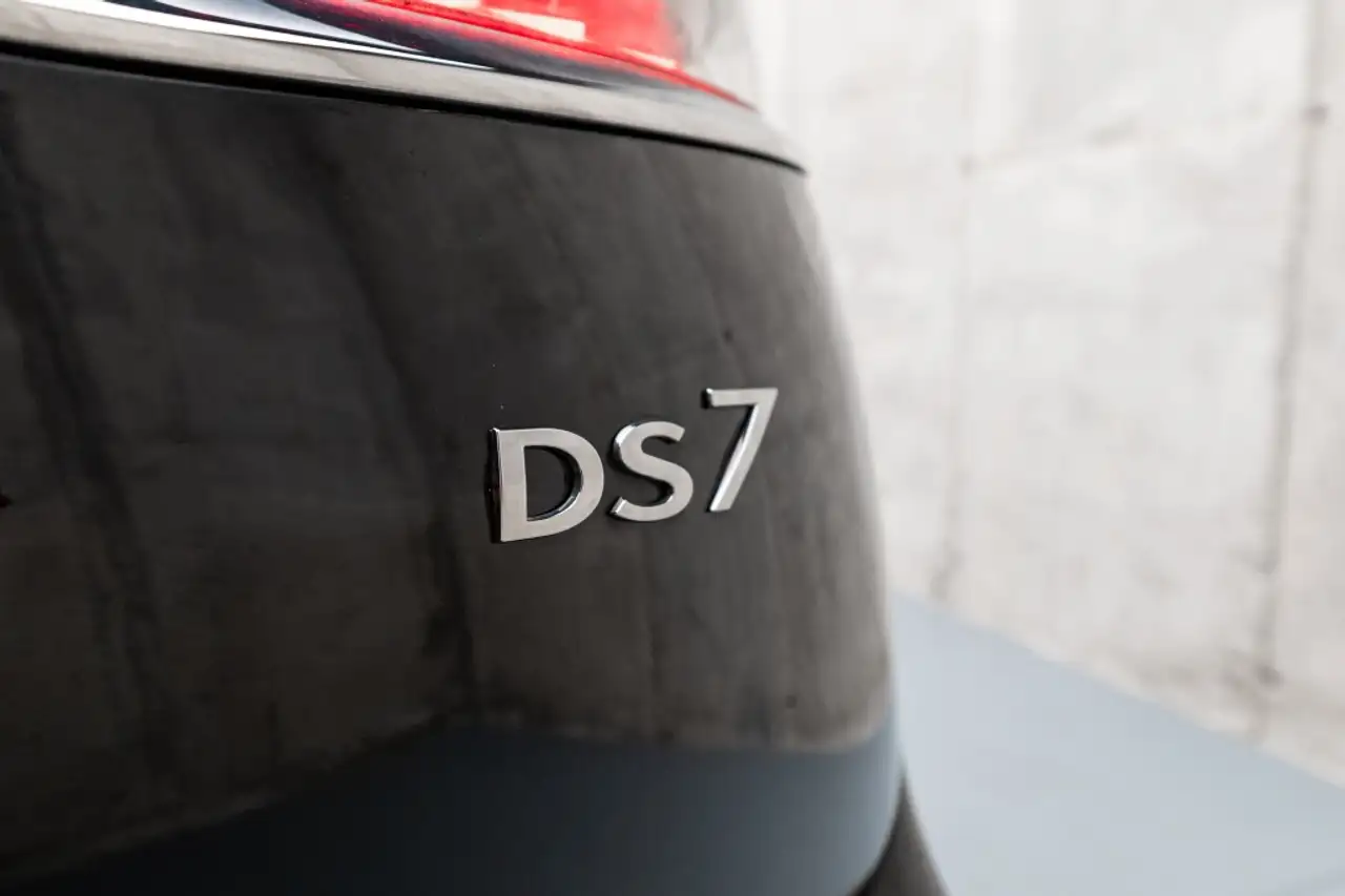 DS Automobiles DS 7 Crossback 2023 — фото 10