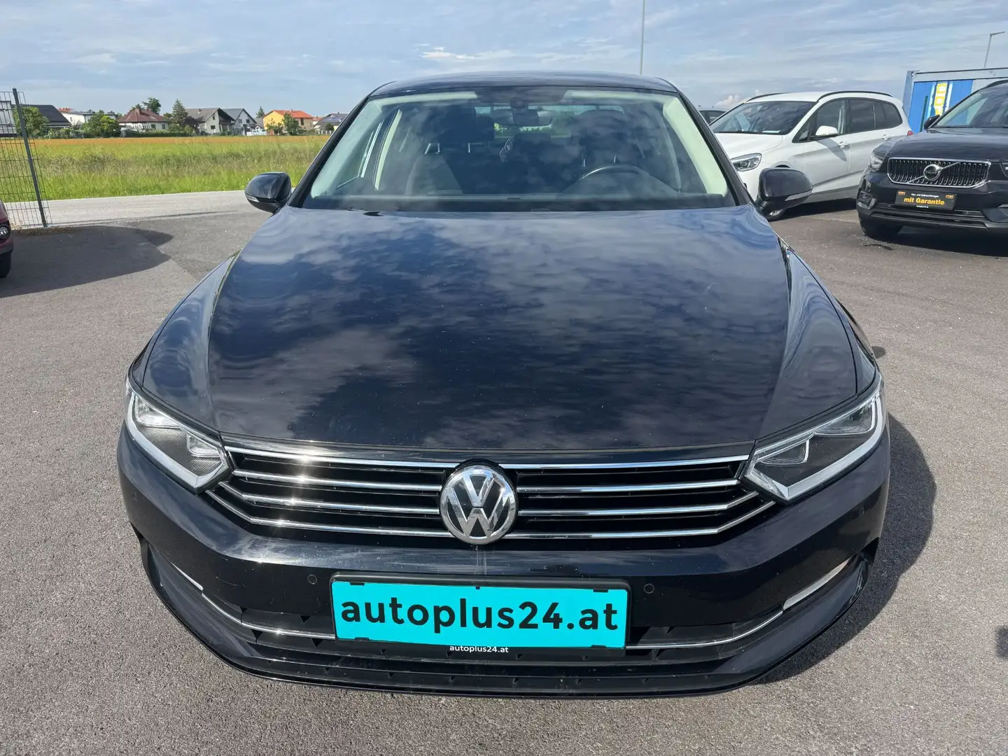 Volkswagen Passat Comfortline 1,6 SCR TDI DSG Negro - 2
