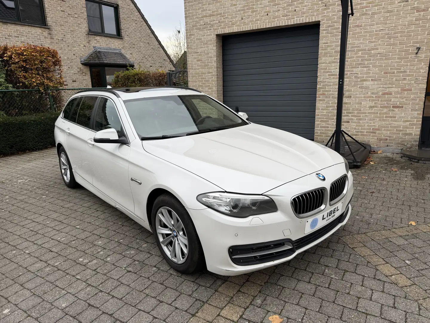 BMW 520 d Break Automaat Xenon Panoramisch dak Wit - 2