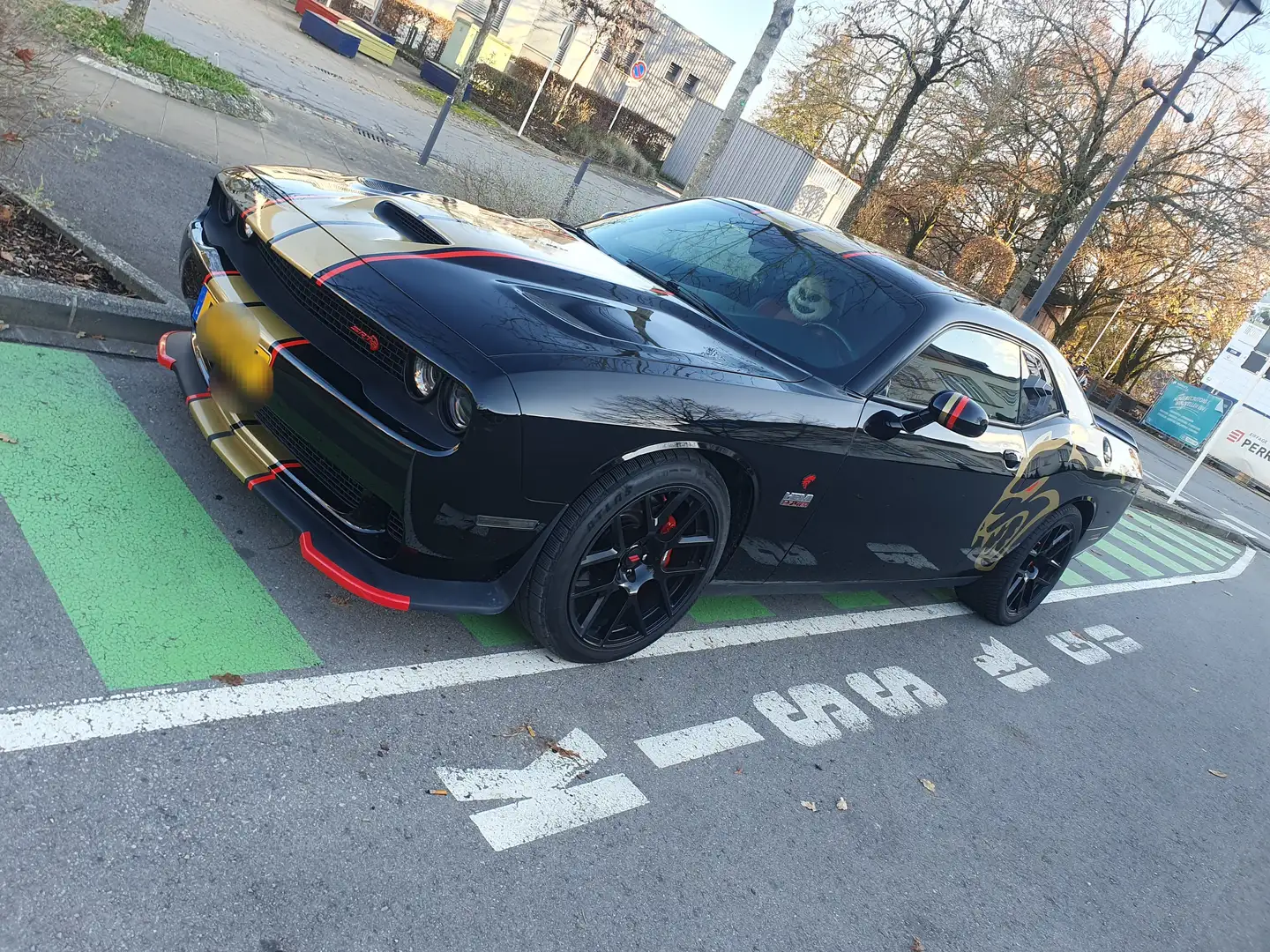 Dodge Challenger 5.7 hemi Noir - 2