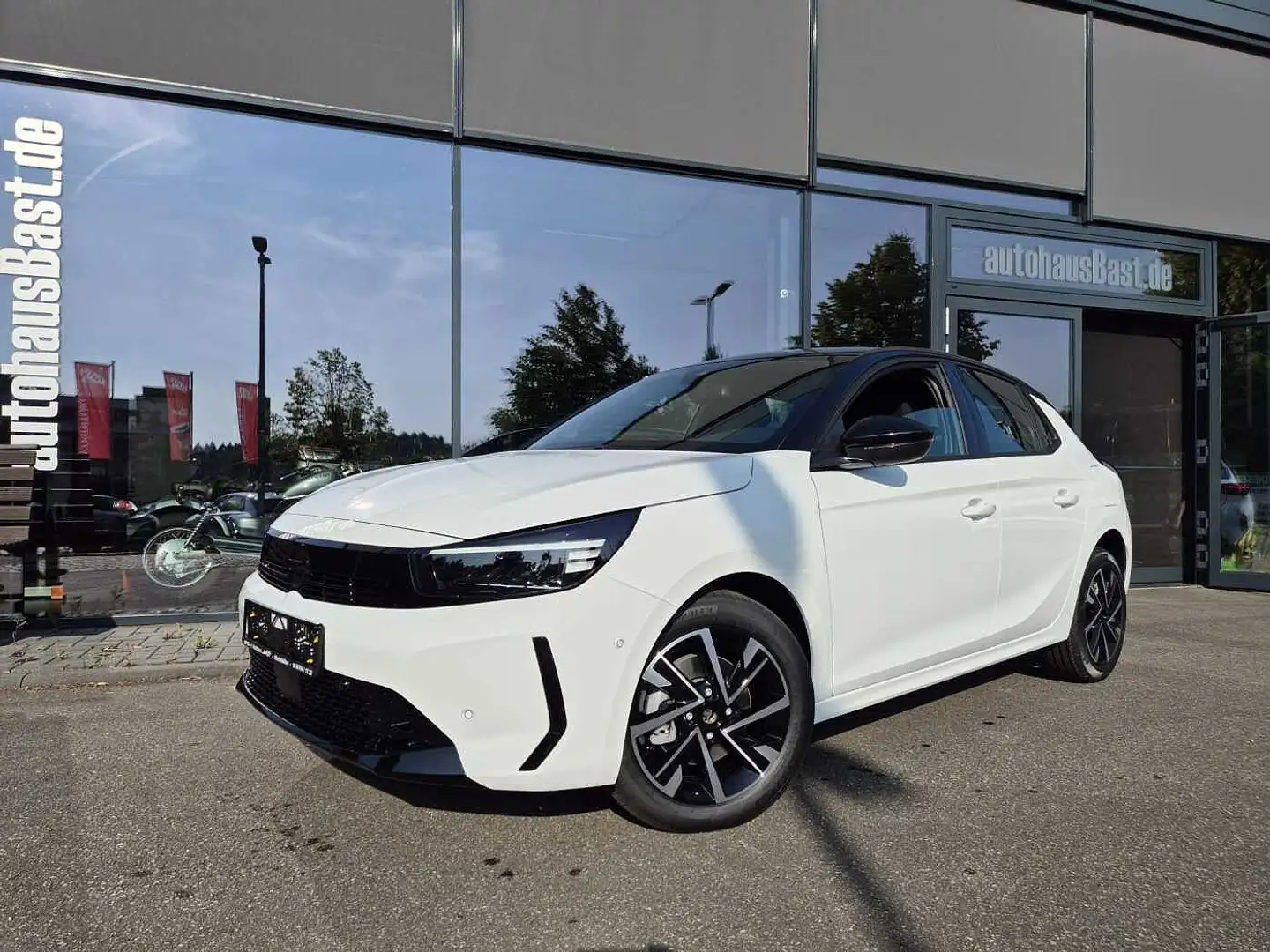 Opel Corsa -F GS Facelift TAGESZULASSUNG AUTOMATIK 100PS Weiß - 2
