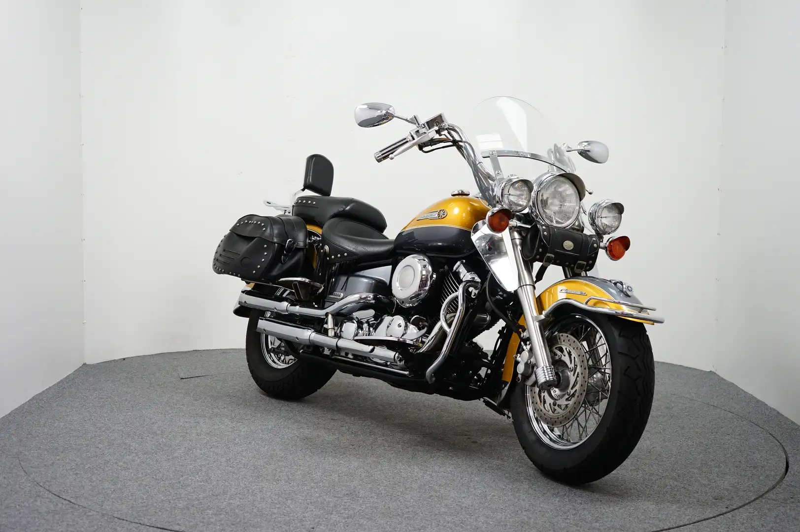 Yamaha XVS 650 DRAGSTAR CLASSIC Goud - 2