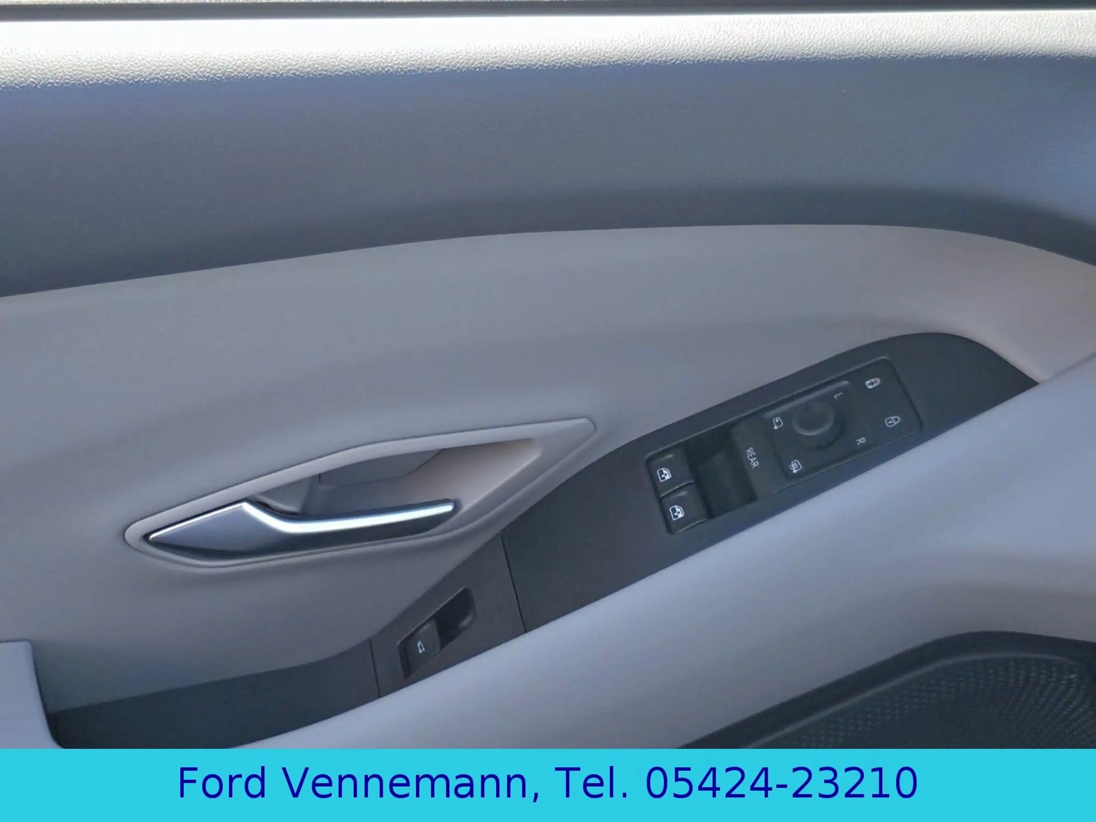 Ford Explorer Dual-Elektro AWD*360°eKlappe*4J.FGS* — photo 11