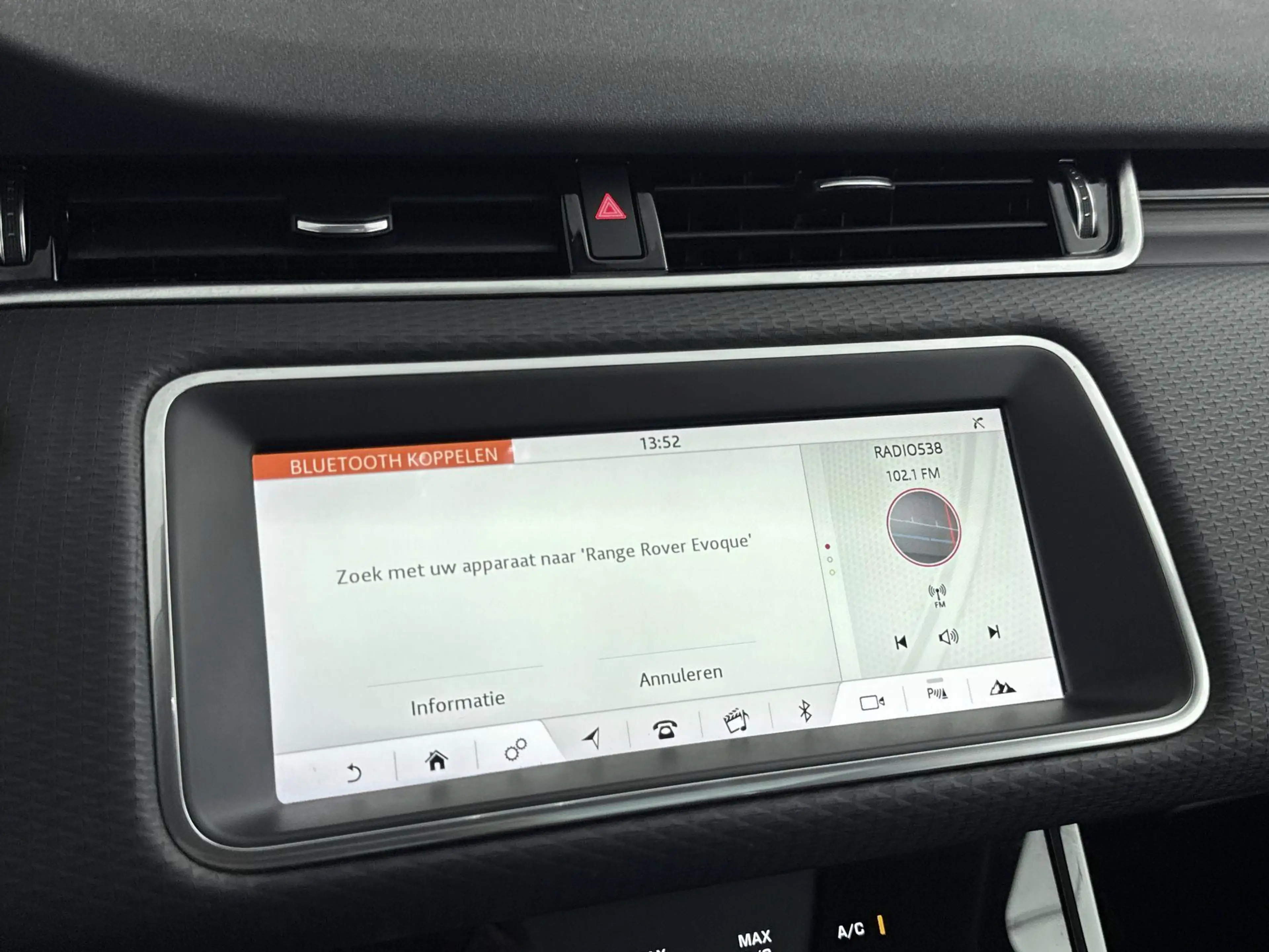 Land Rover Range Rover Evoque 2.0 P200 AWD R-Dynamic S Leder | Navigatie | Voorr — photo 12