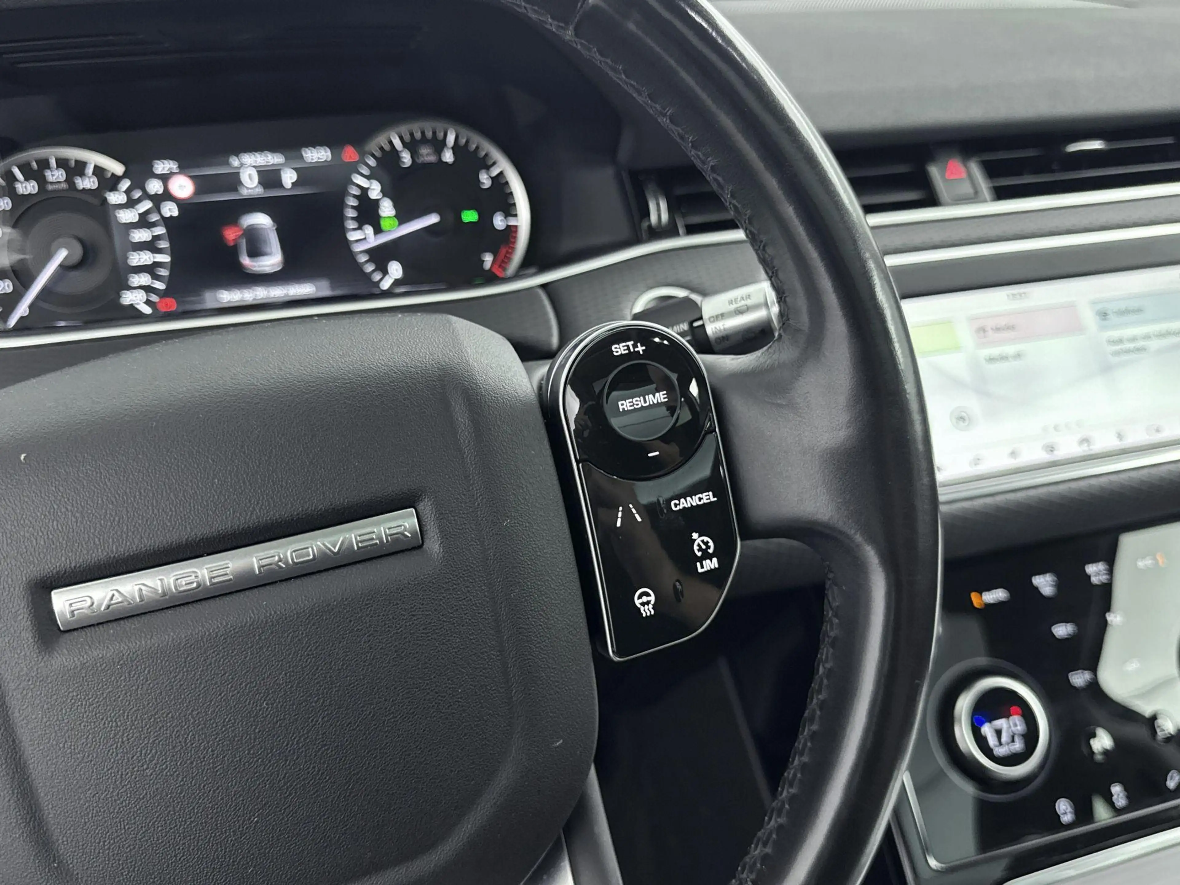 Land Rover Range Rover Evoque 2.0 P200 AWD R-Dynamic S Leder | Navigatie | Voorr — photo 6