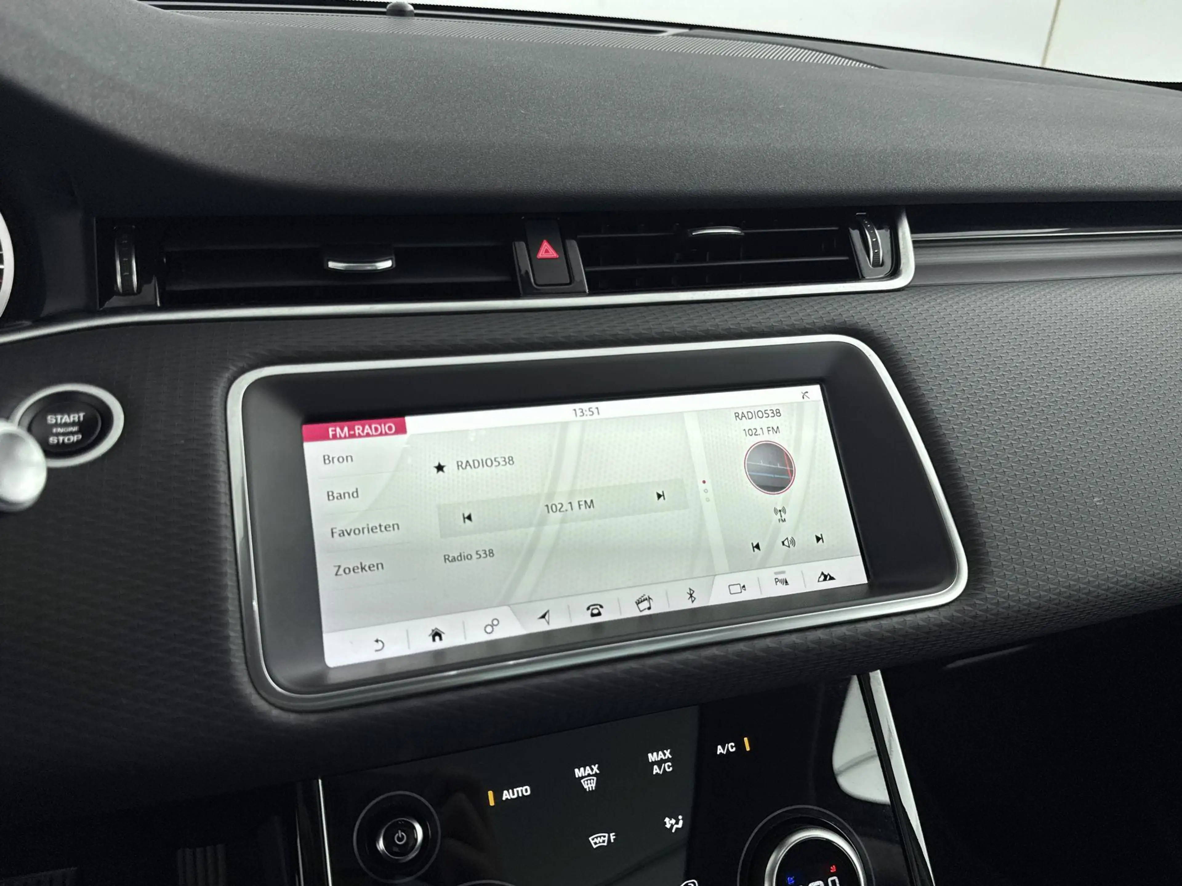 Land Rover Range Rover Evoque 2.0 P200 AWD R-Dynamic S Leder | Navigatie | Voorr — photo 7