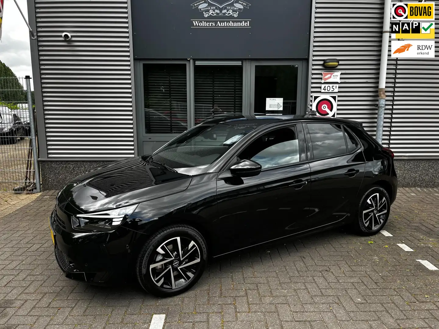 Opel Corsa 1.2 Turbo GS Negro - 1
