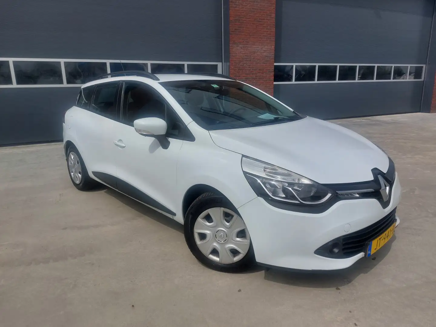 Renault Clio Estate 1.5 dCi ECO Expression AIRCO NAV Wit - 1