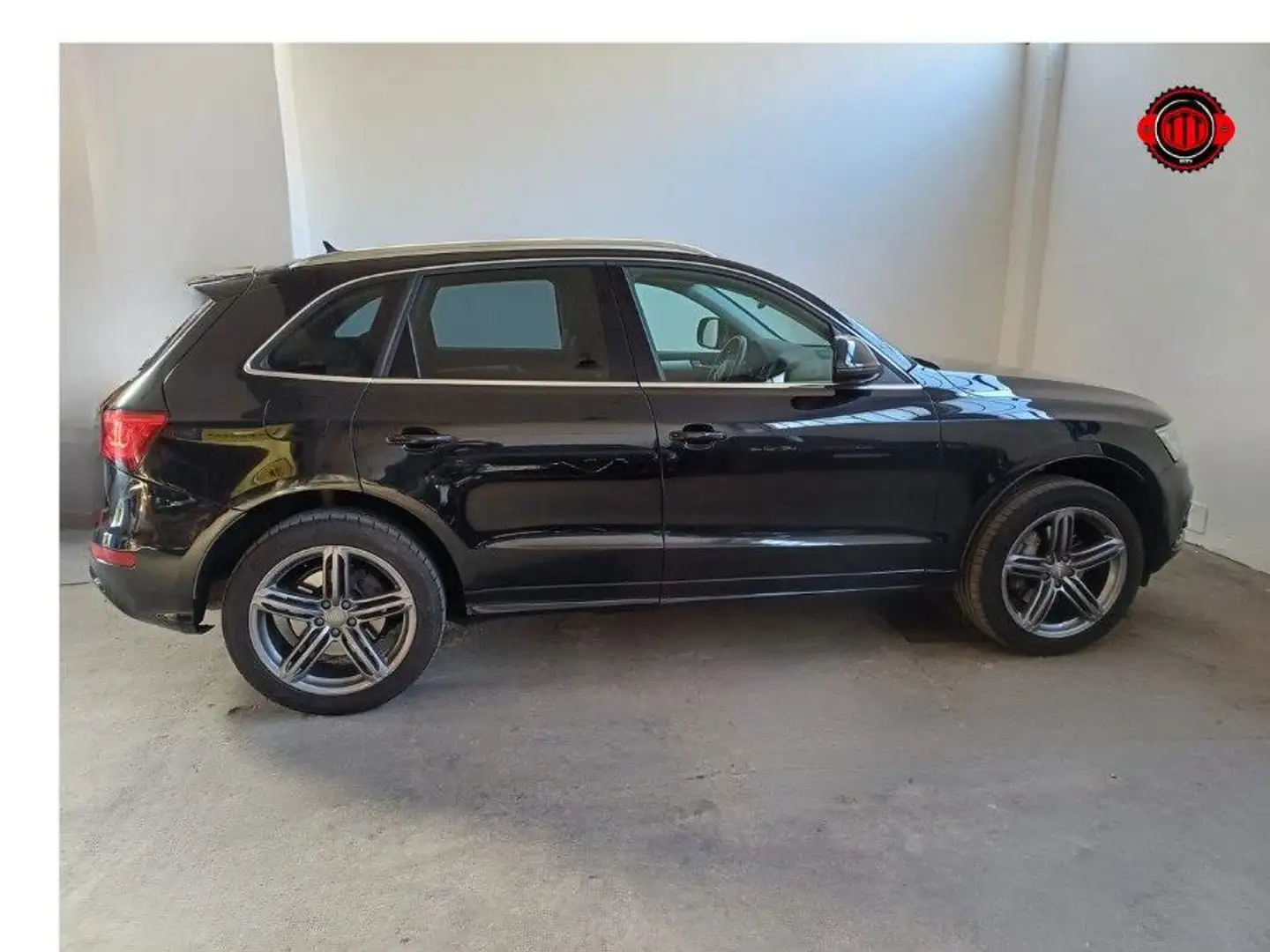 Audi Q5 Q5 3.0 V6 tdi Advanced Plus quattro s-tronic Zwart - 2